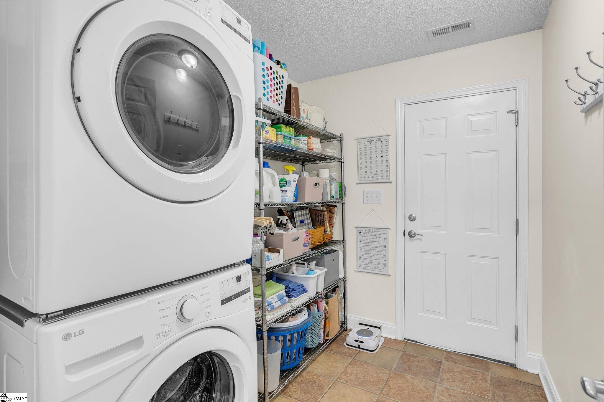 109 Runnymeade Lane Spartanburg, SC 29301