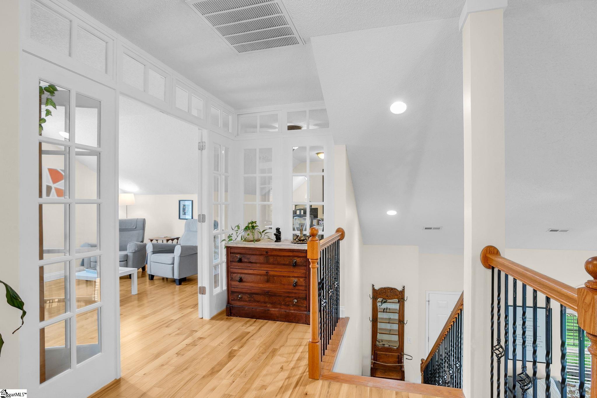 109 Runnymeade Lane Spartanburg, SC 29301