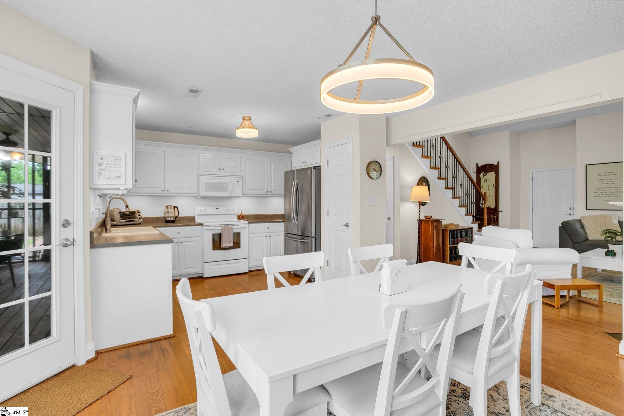 109 Runnymeade Lane Spartanburg, SC 29301