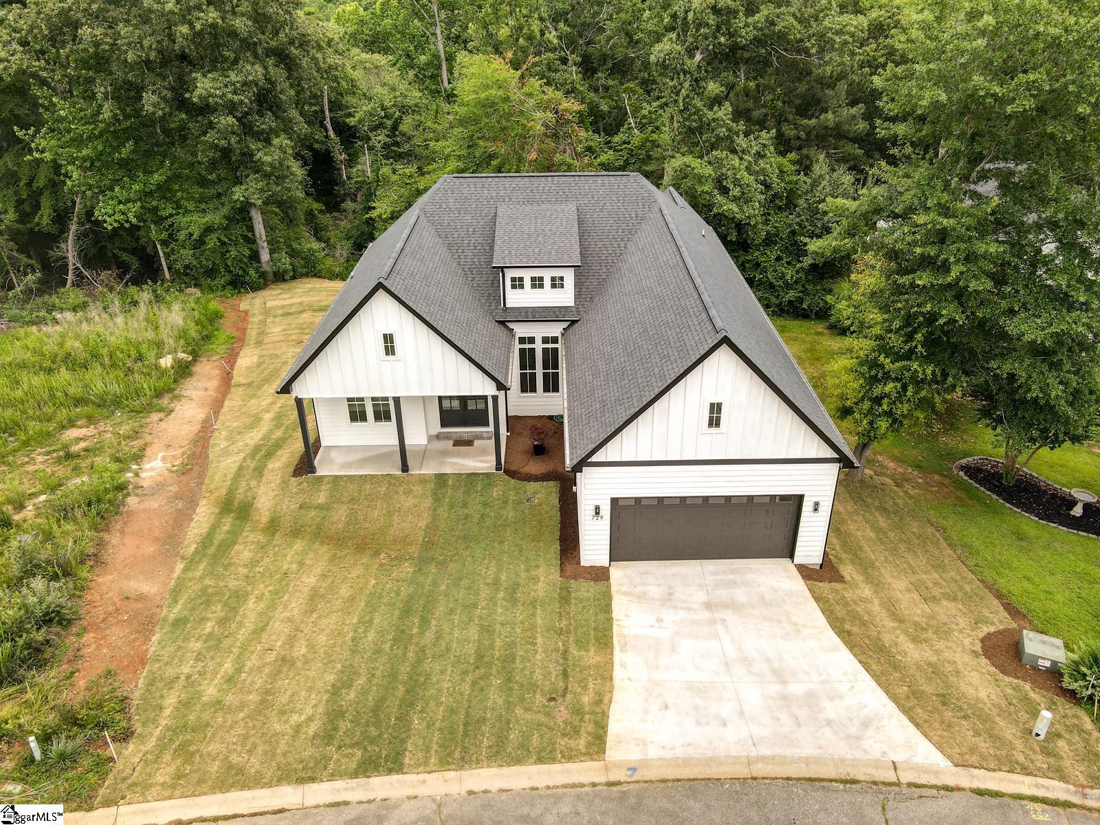 729 Wilson Ferry Road Moore, SC 29369