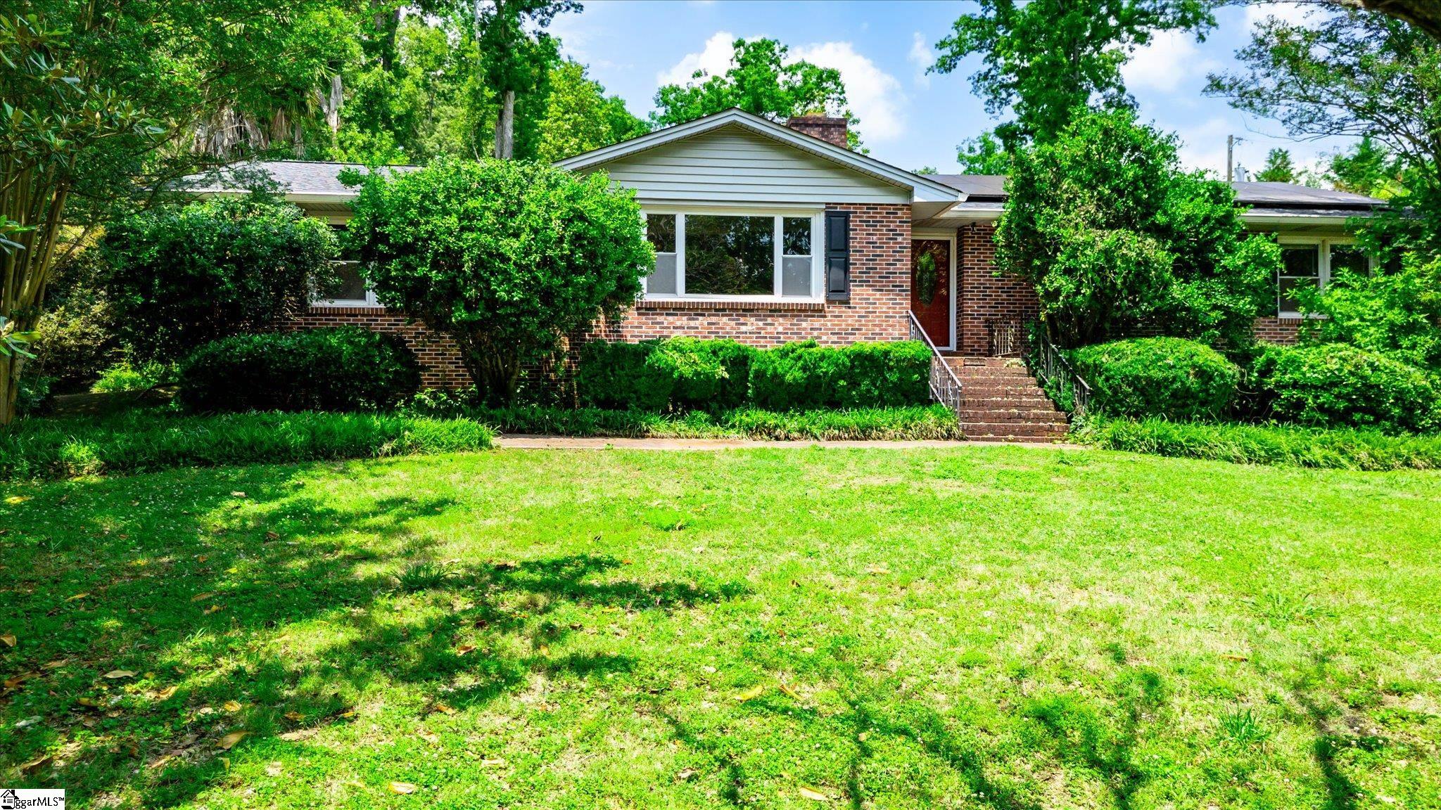 101 Nottingham Way Anderson, SC 29621-3432