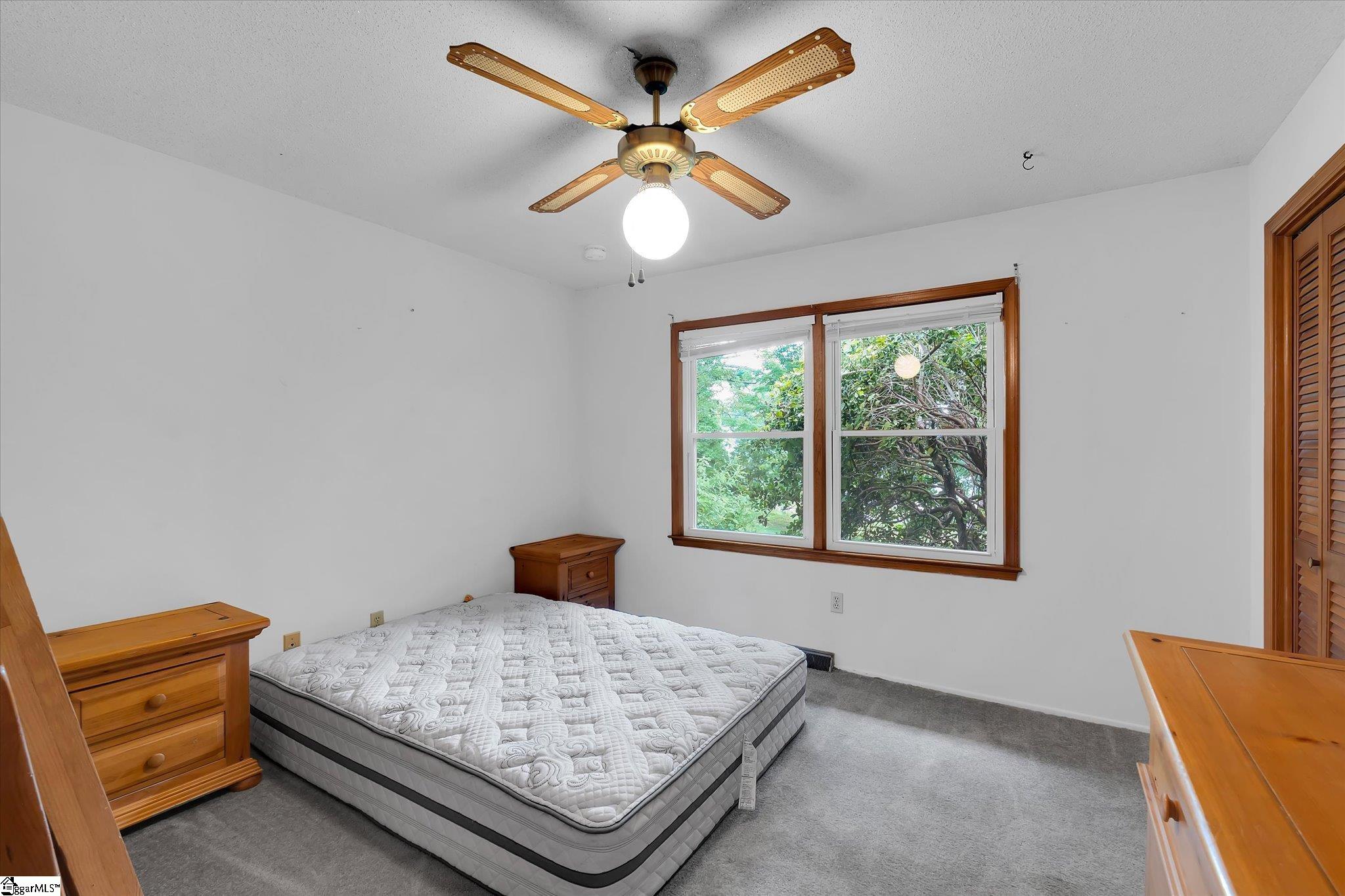 101 Nottingham Way Anderson, SC 29621-3432