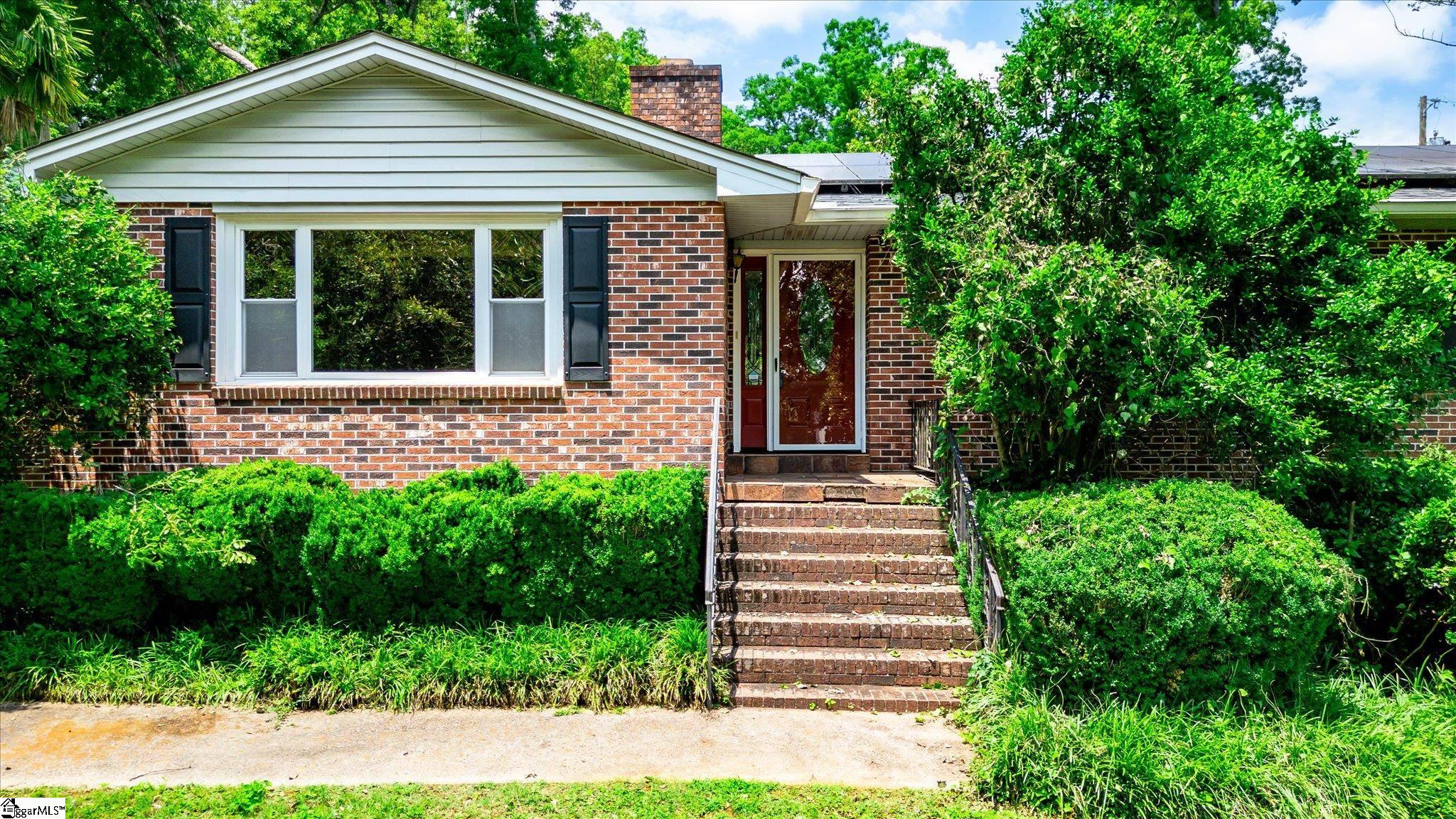 101 Nottingham Way Anderson, SC 29621-3432