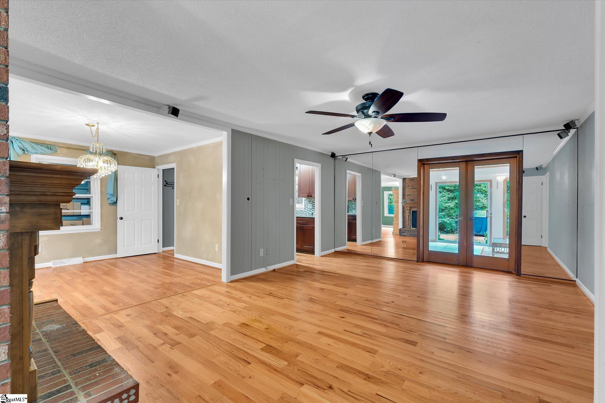 101 Nottingham Way Anderson, SC 29621-3432