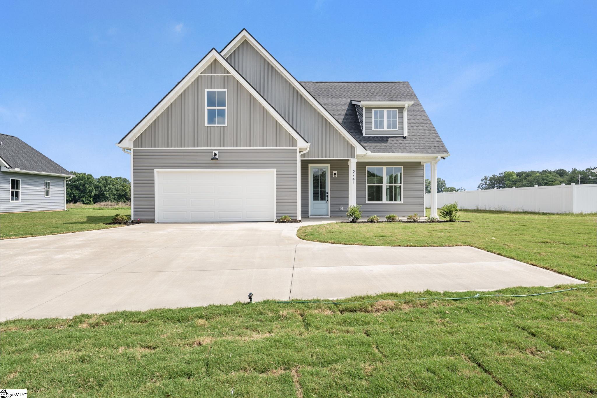 2741 Friendship Church Road Gray Court, SC 29645