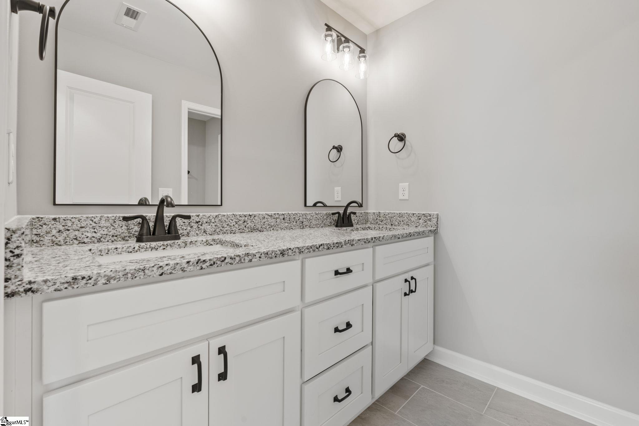 2741 Friendship Church Road Gray Court, SC 29645