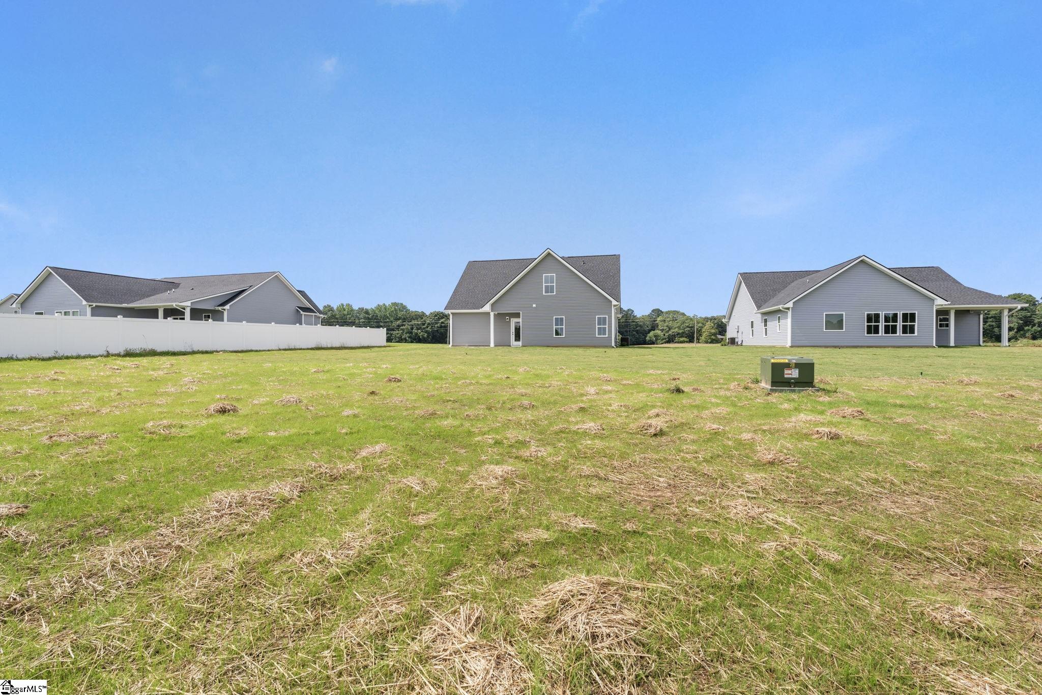 2741 Friendship Church Road Gray Court, SC 29645