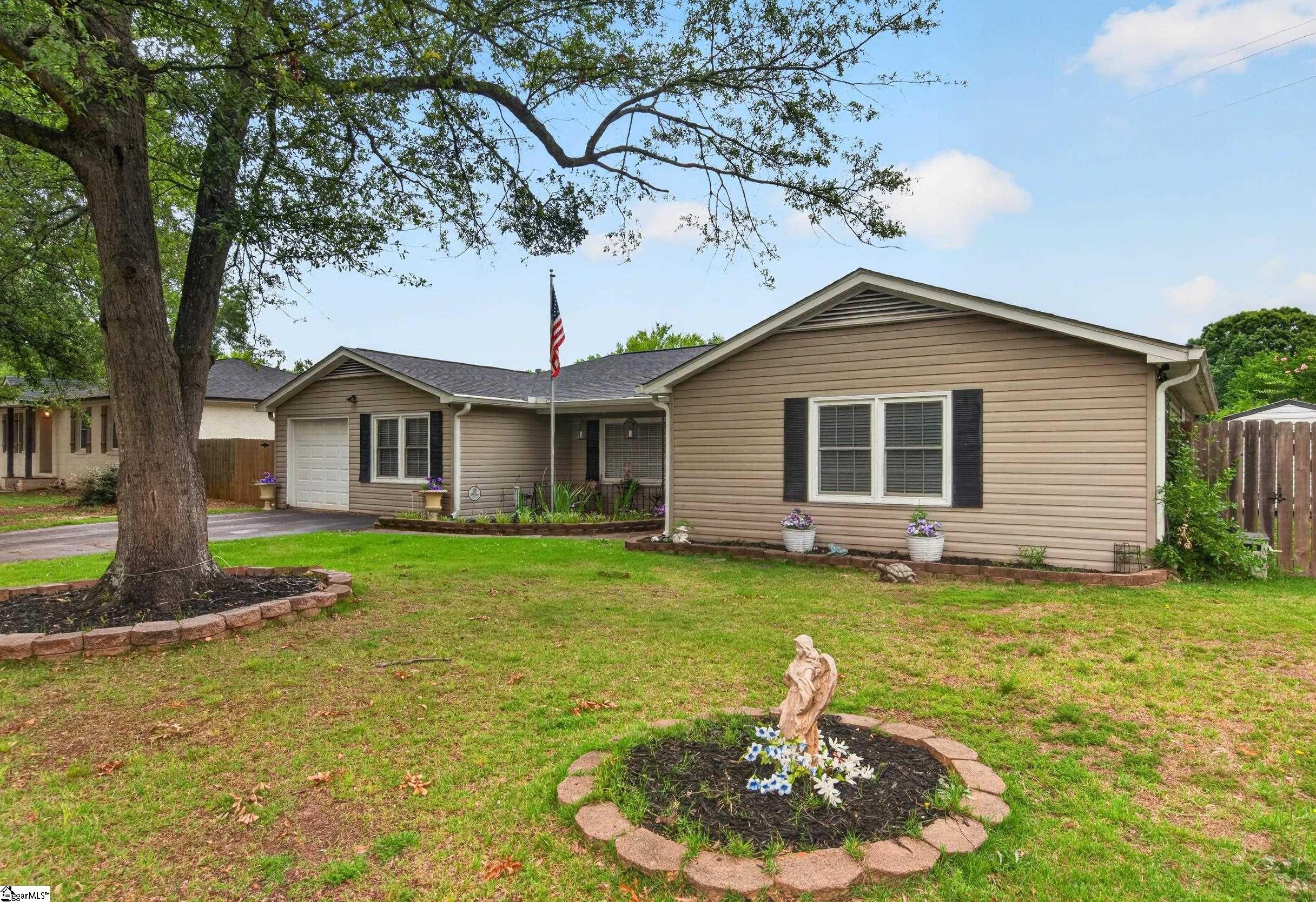 106 Baldwin Circle Mauldin, SC 29662-1804