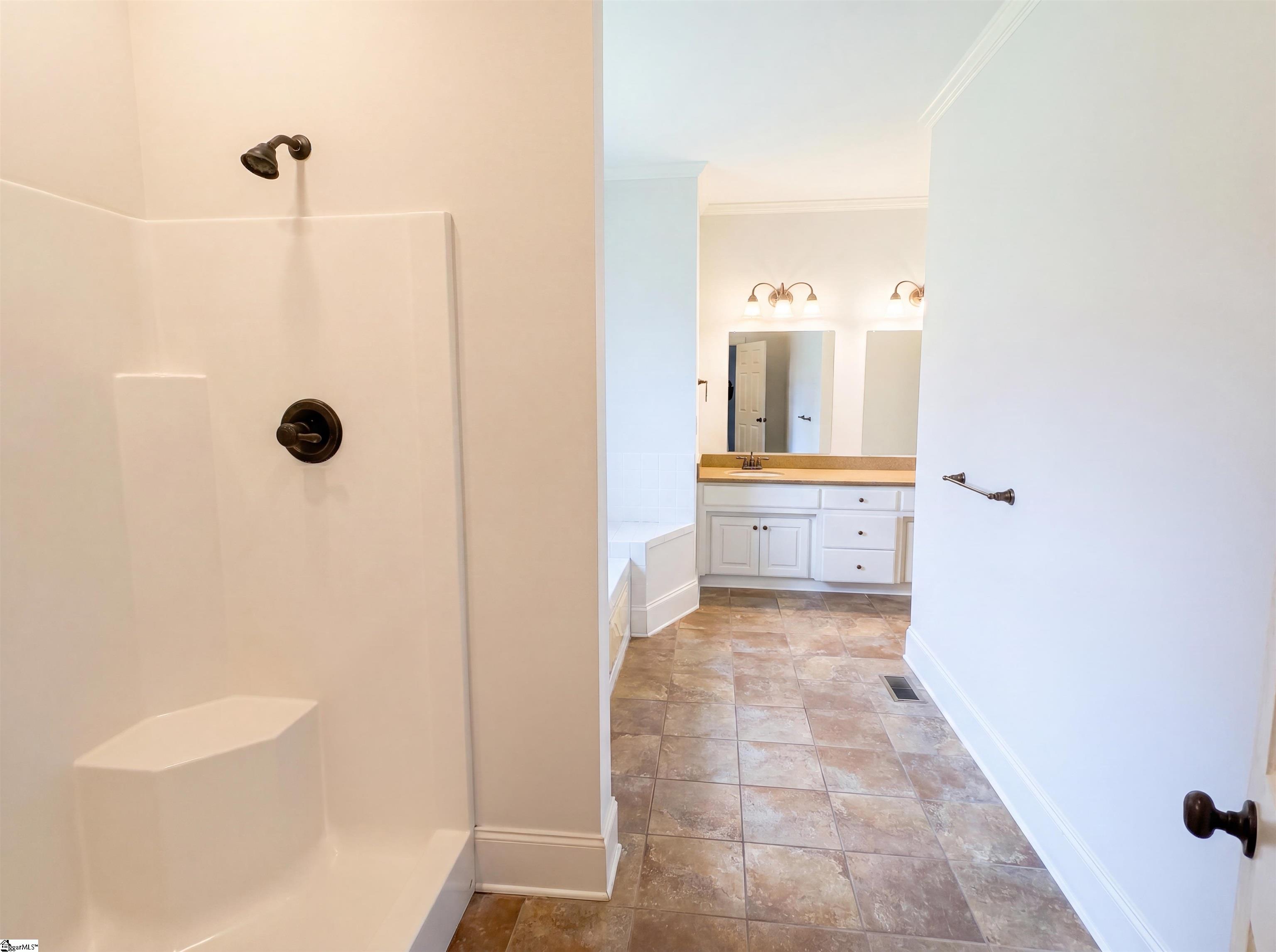 324 S Griffin Mill Court Spartanburg, SC 29307