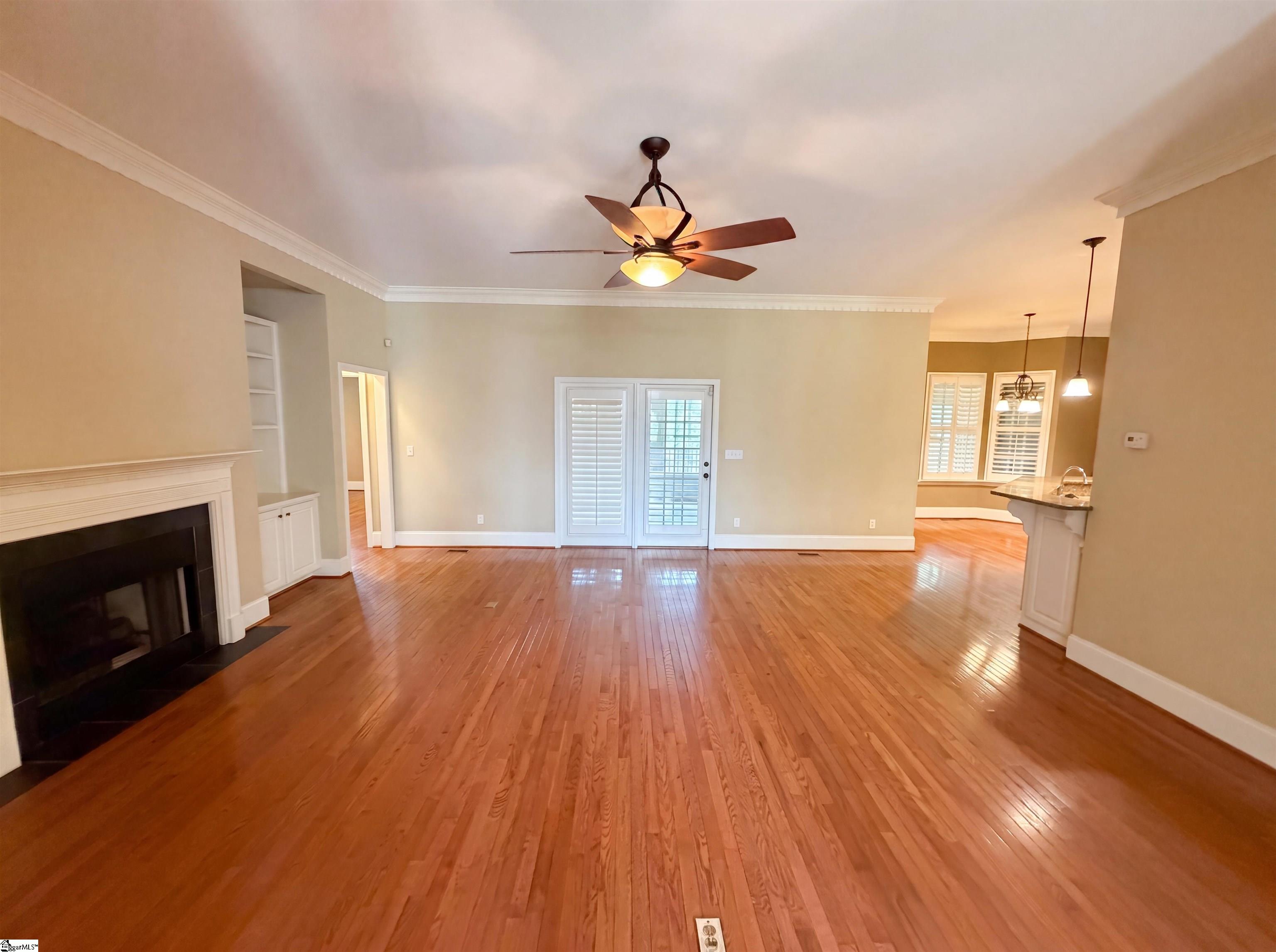 324 S Griffin Mill Court Spartanburg, SC 29307