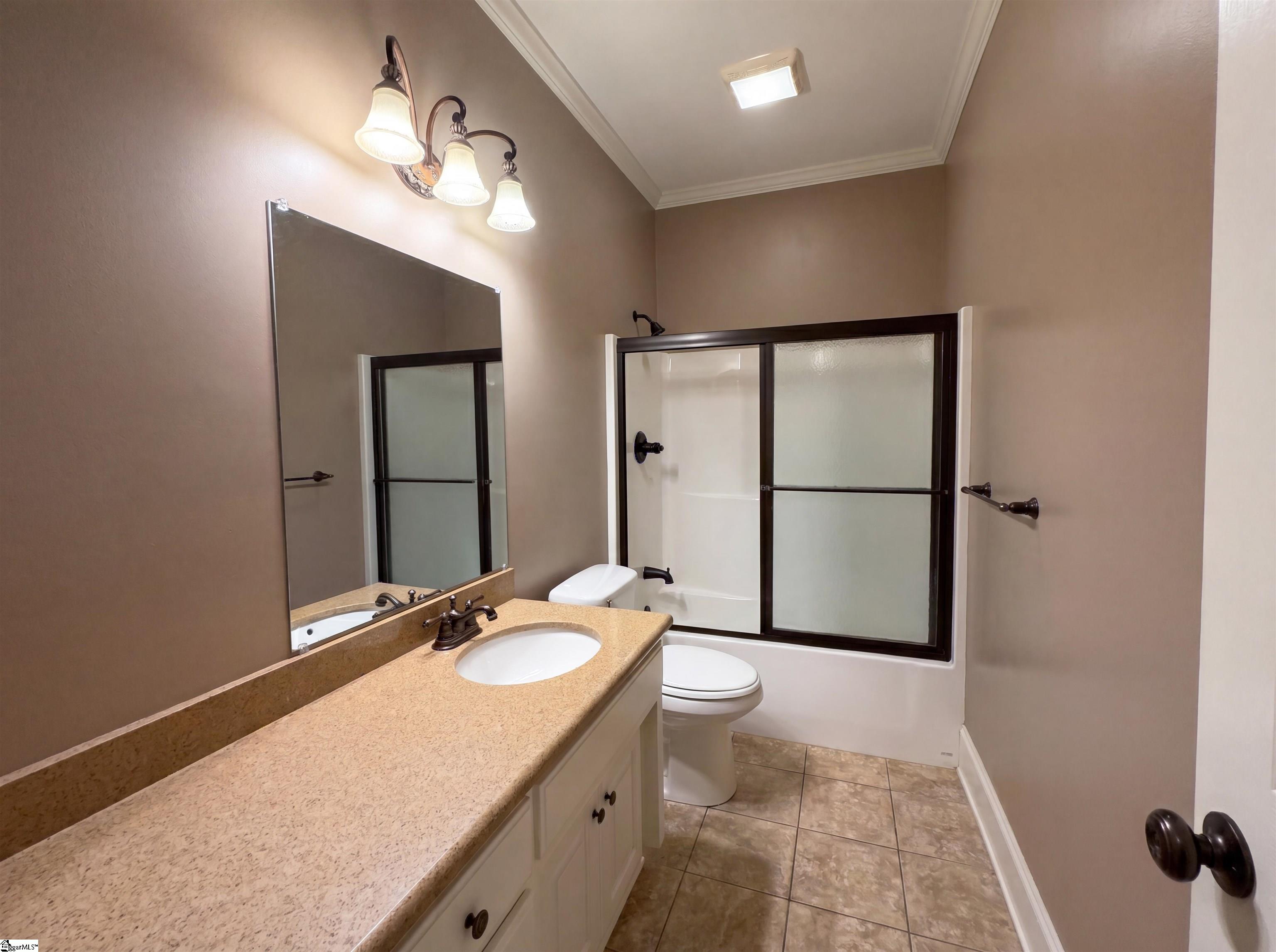 324 S Griffin Mill Court Spartanburg, SC 29307