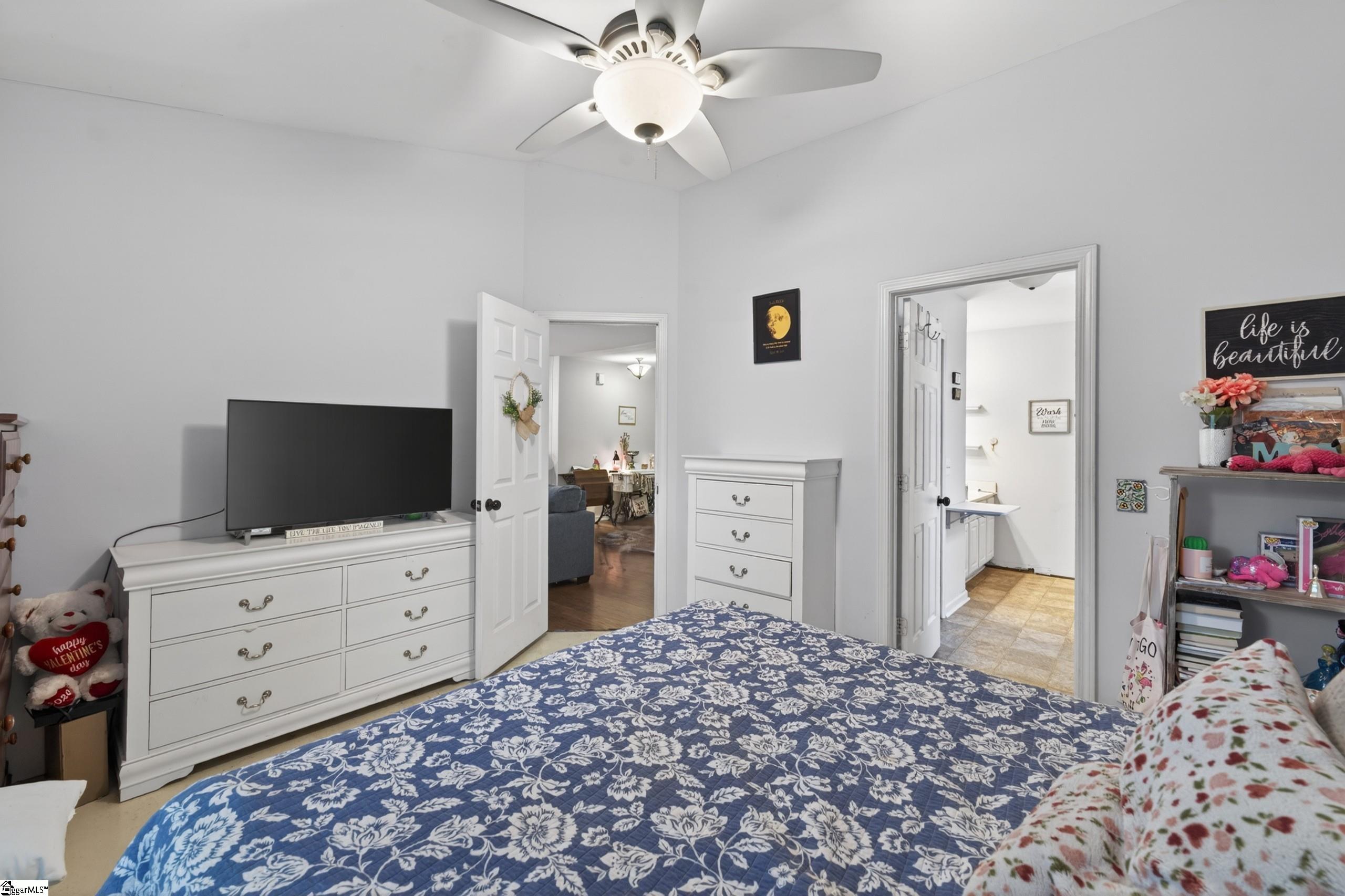 626 Thornbird Drive Boiling Springs, SC 29316-5363