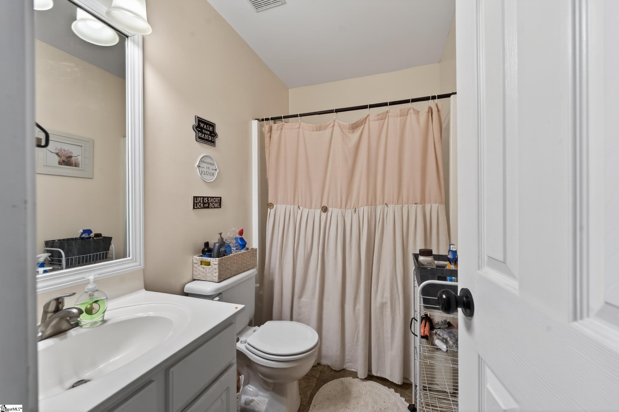 626 Thornbird Drive Boiling Springs, SC 29316-5363
