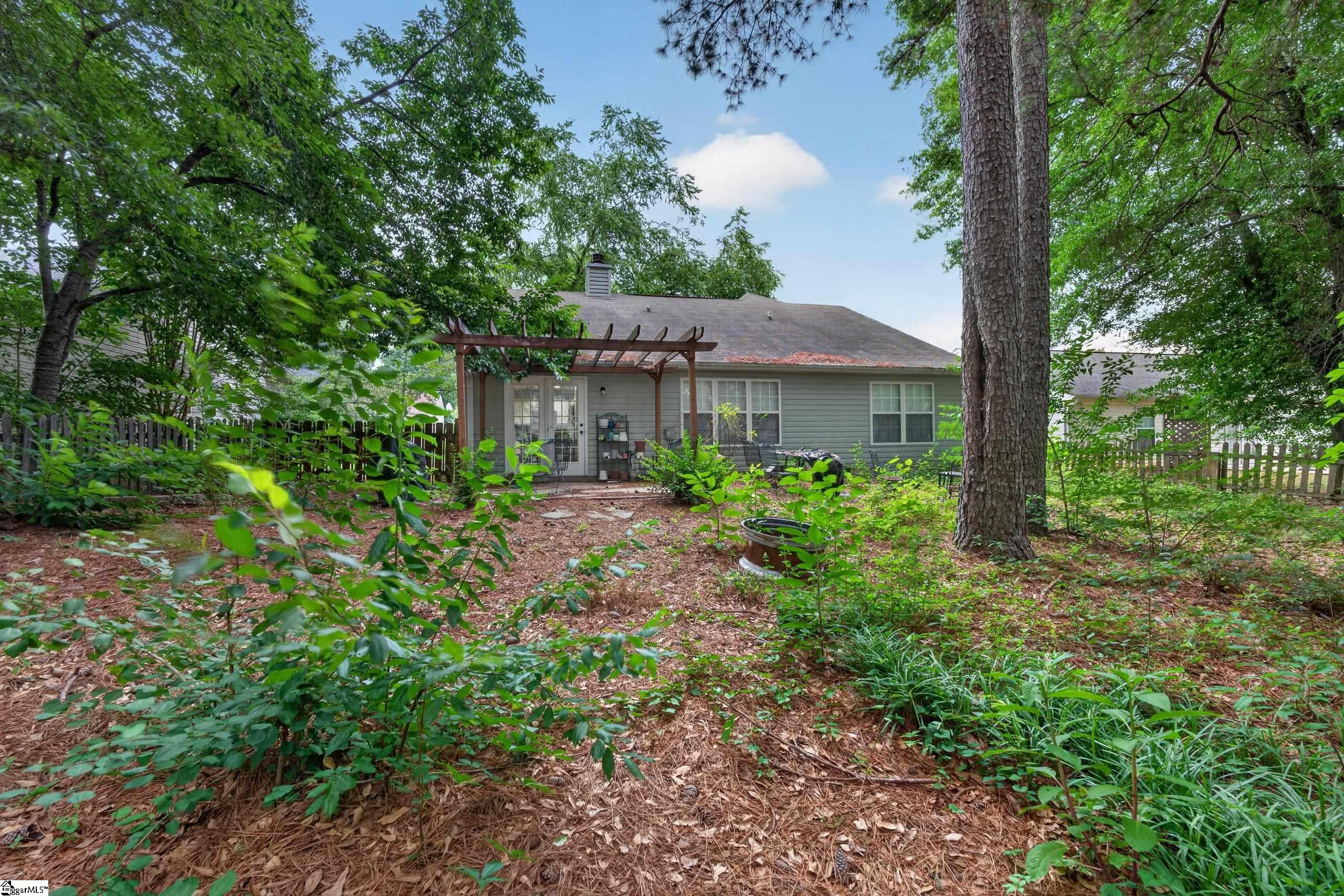 626 Thornbird Drive Boiling Springs, SC 29316-5363