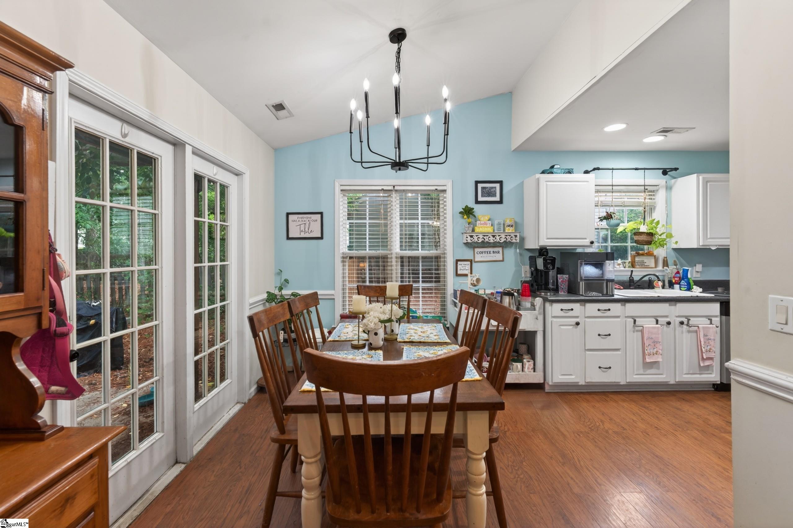 626 Thornbird Drive Boiling Springs, SC 29316-5363