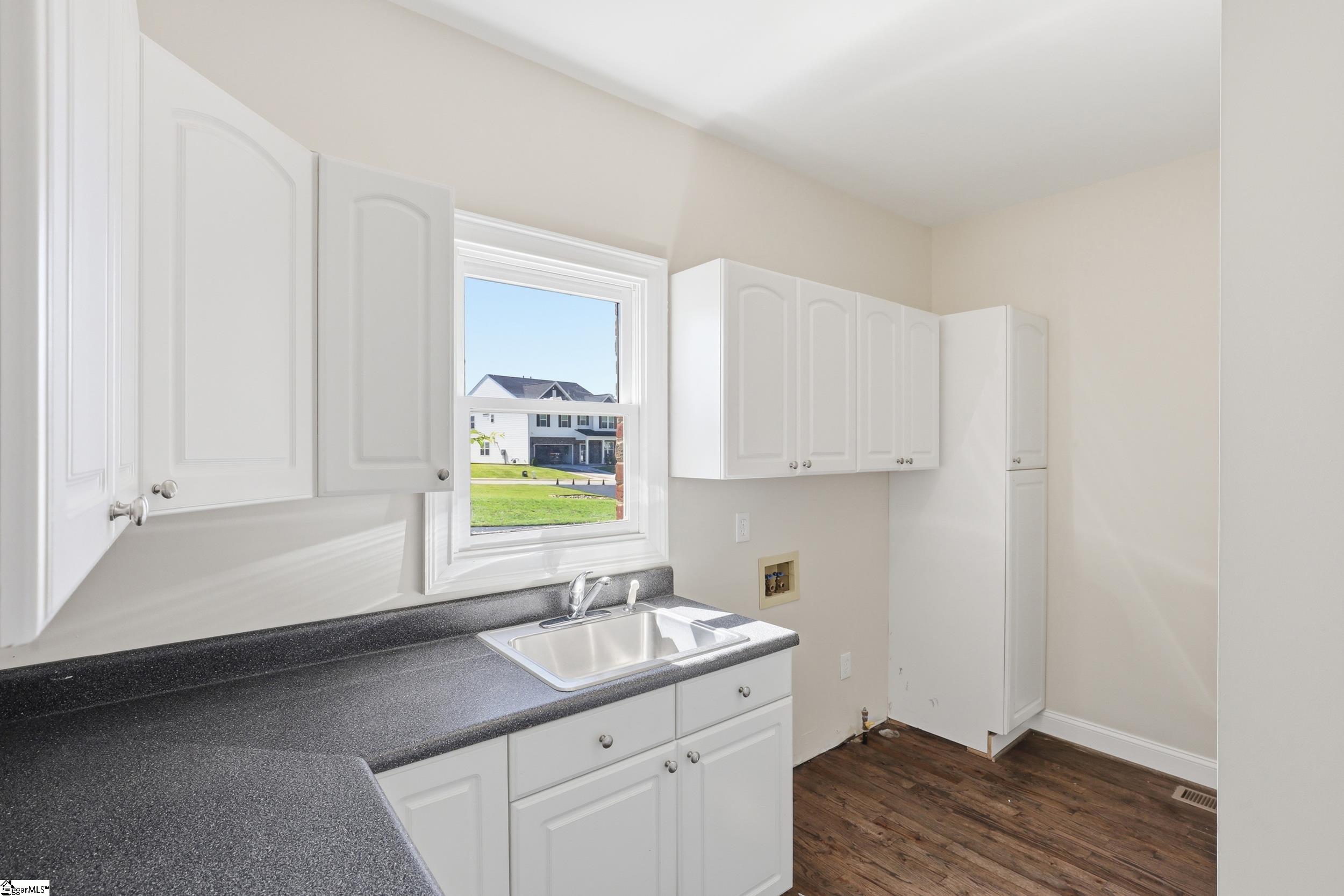 306 Forestglade Lane Simpsonville, SC 29680