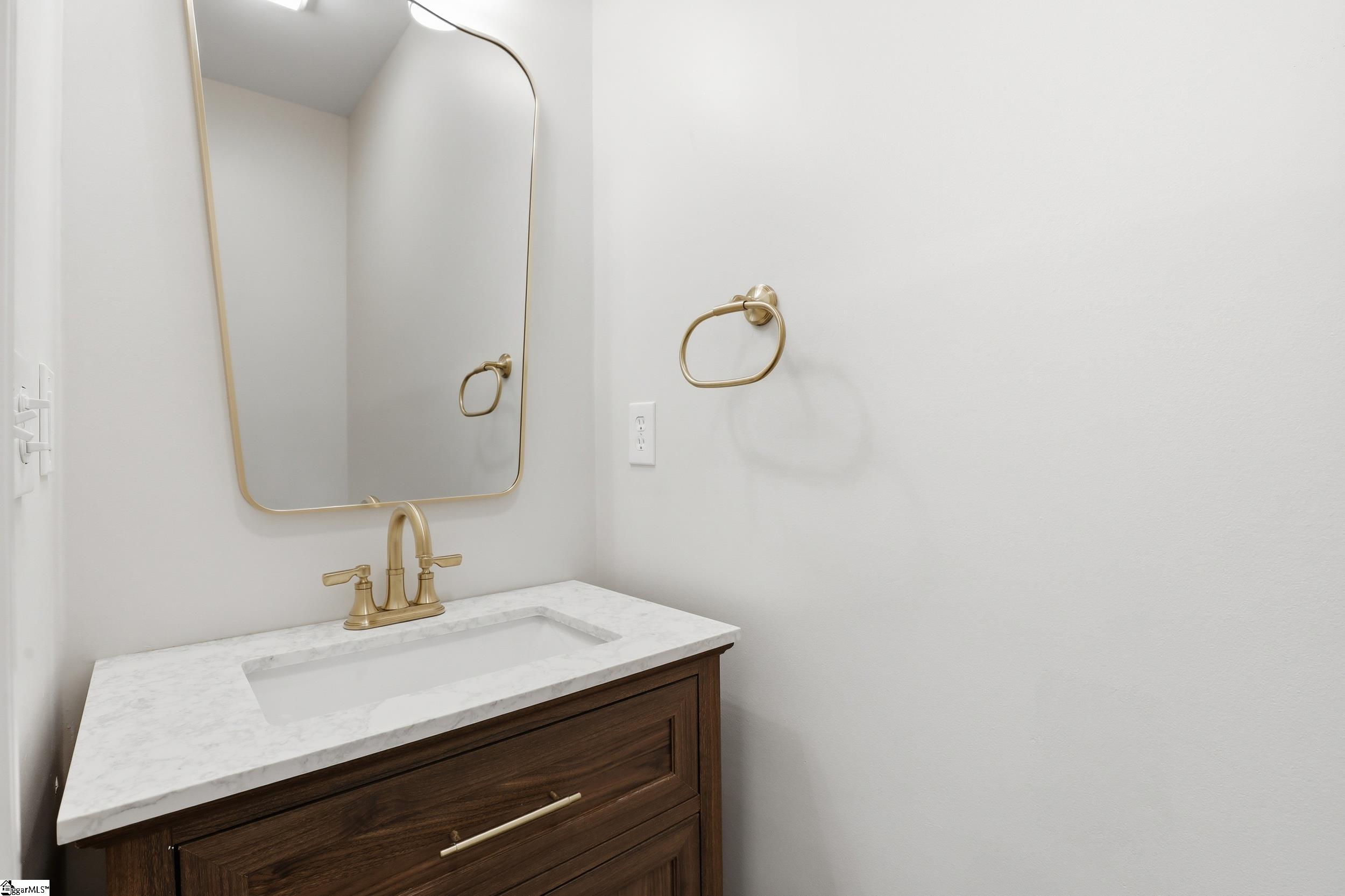 306 Forestglade Lane Simpsonville, SC 29680