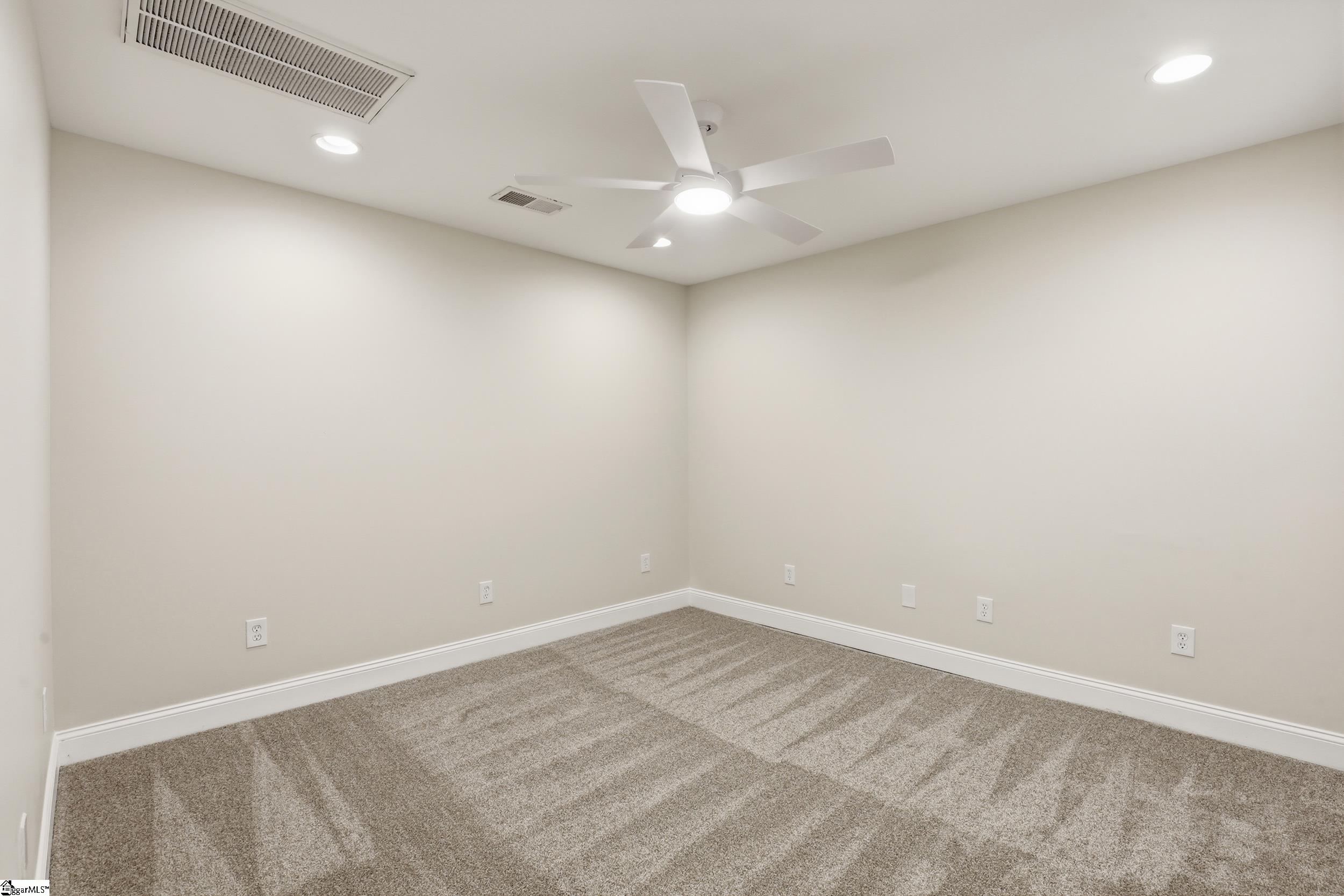 306 Forestglade Lane Simpsonville, SC 29680