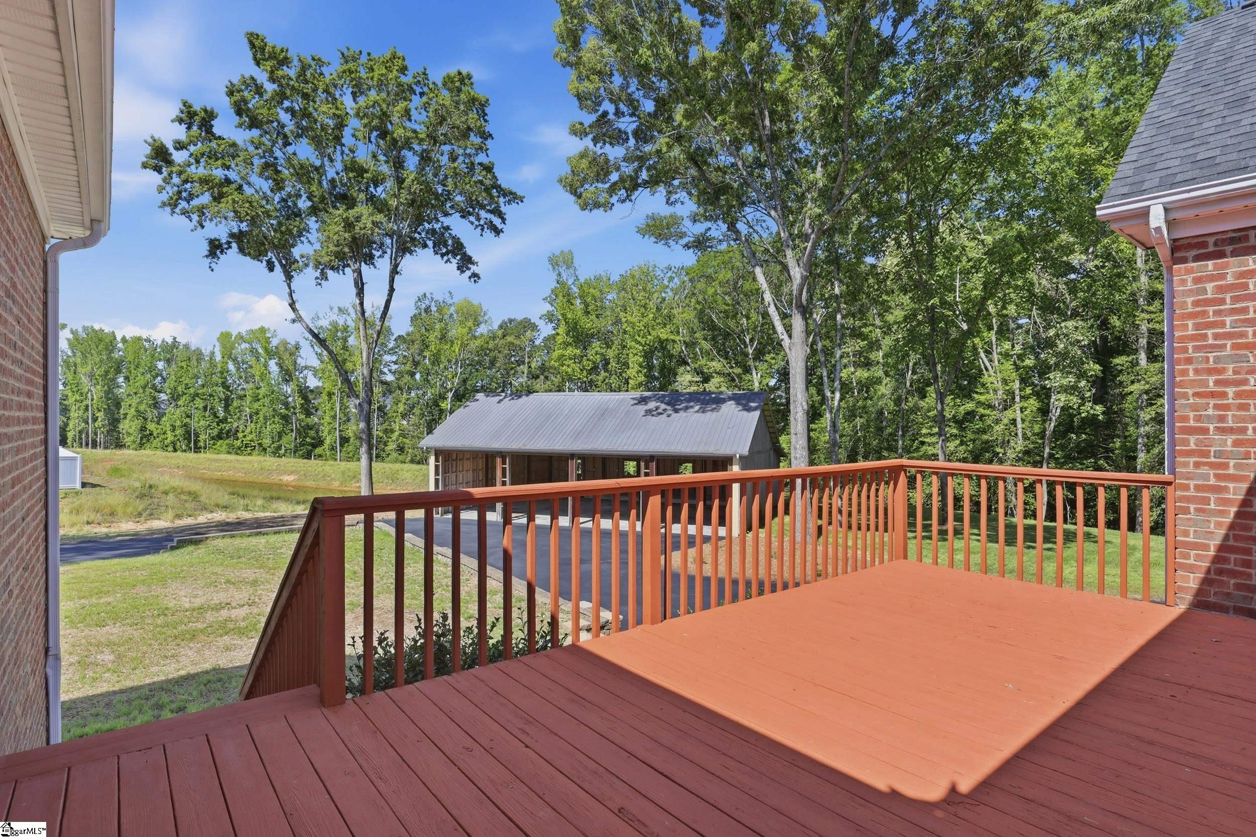 306 Forestglade Lane Simpsonville, SC 29680