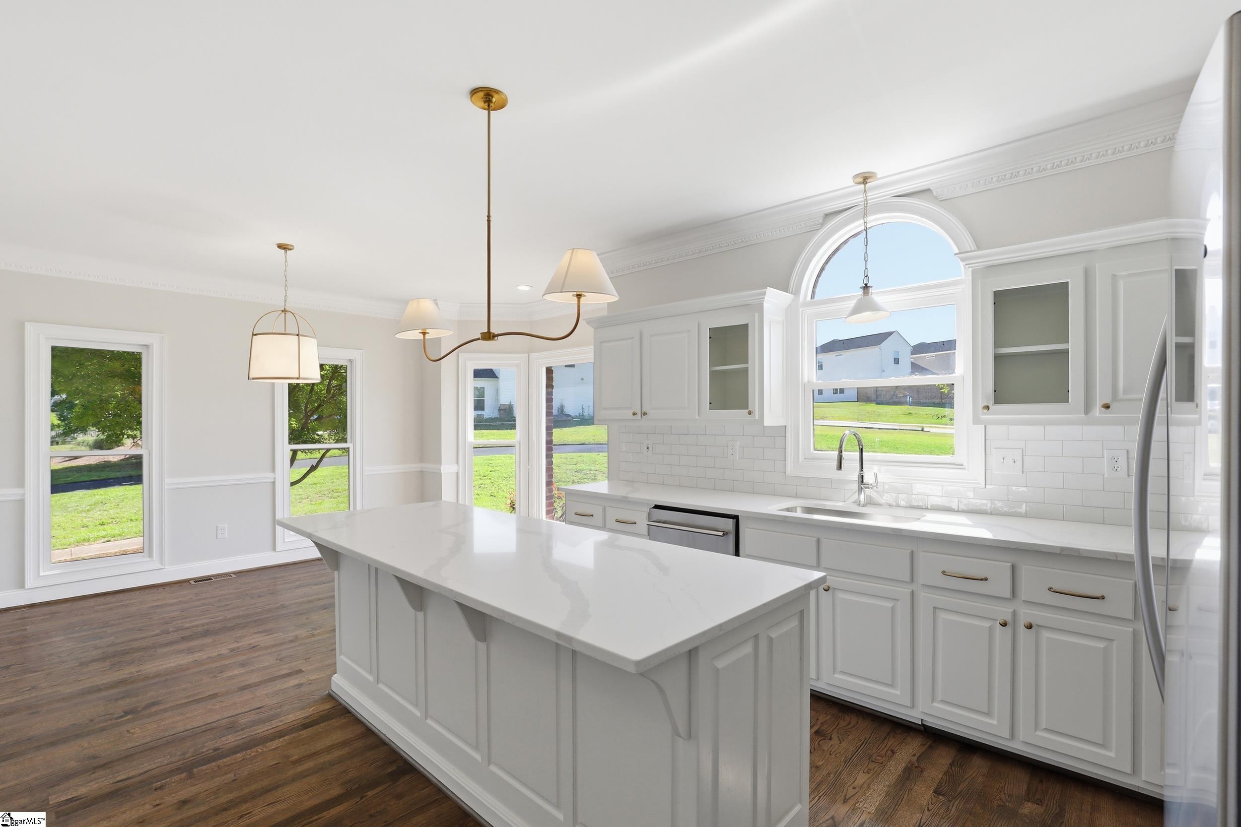 306 Forestglade Lane Simpsonville, SC 29680