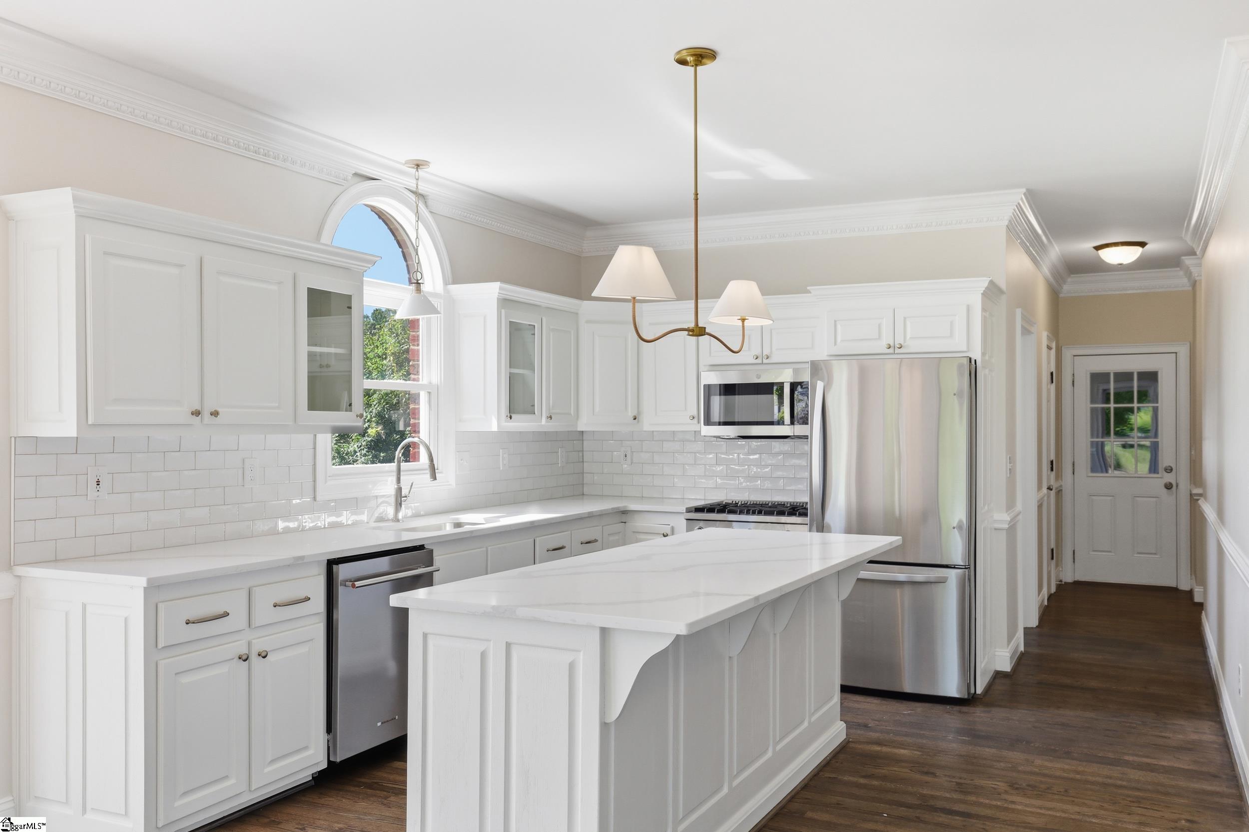 306 Forestglade Lane Simpsonville, SC 29680