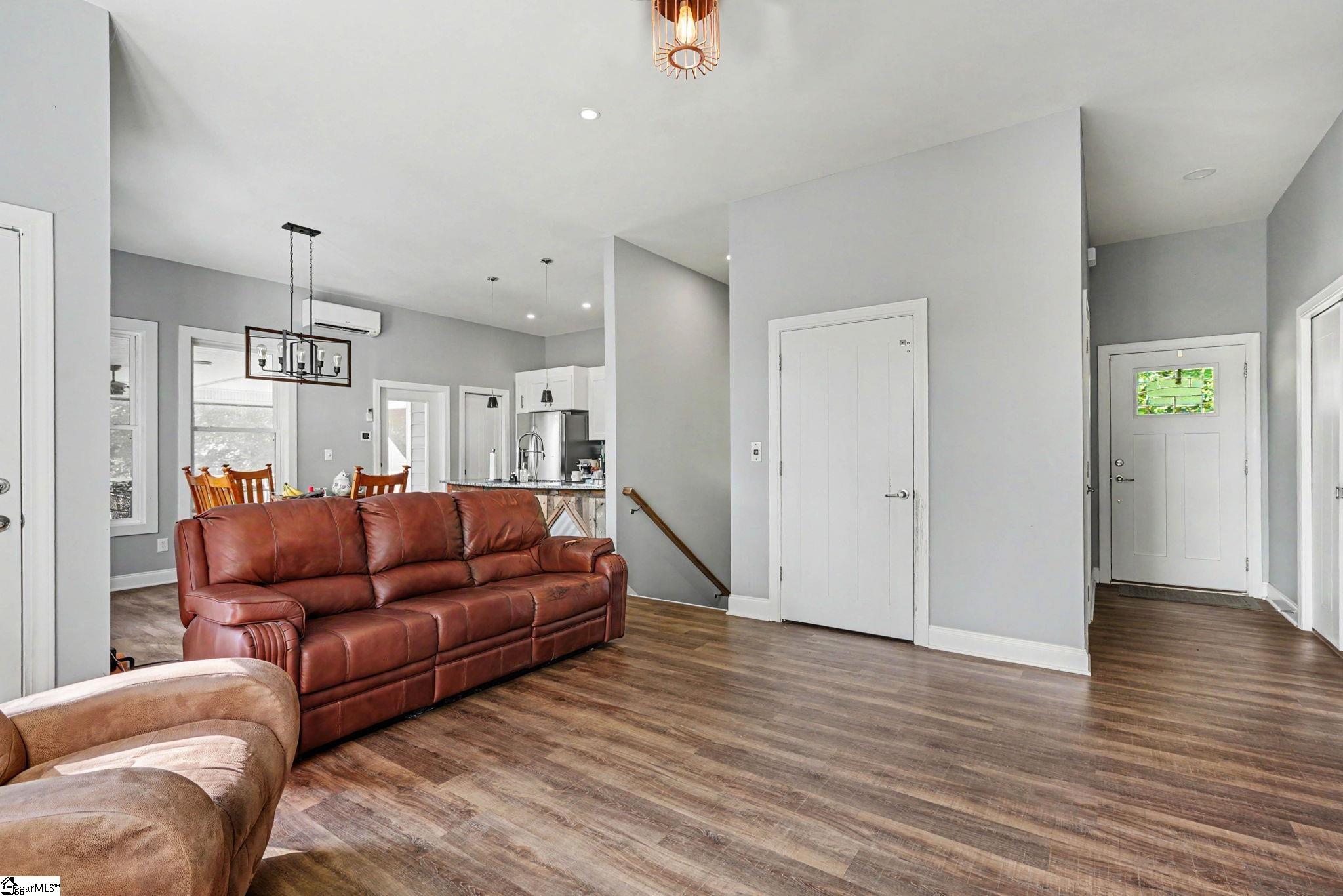 364 Buck Creek Road Chesnee, SC 29323