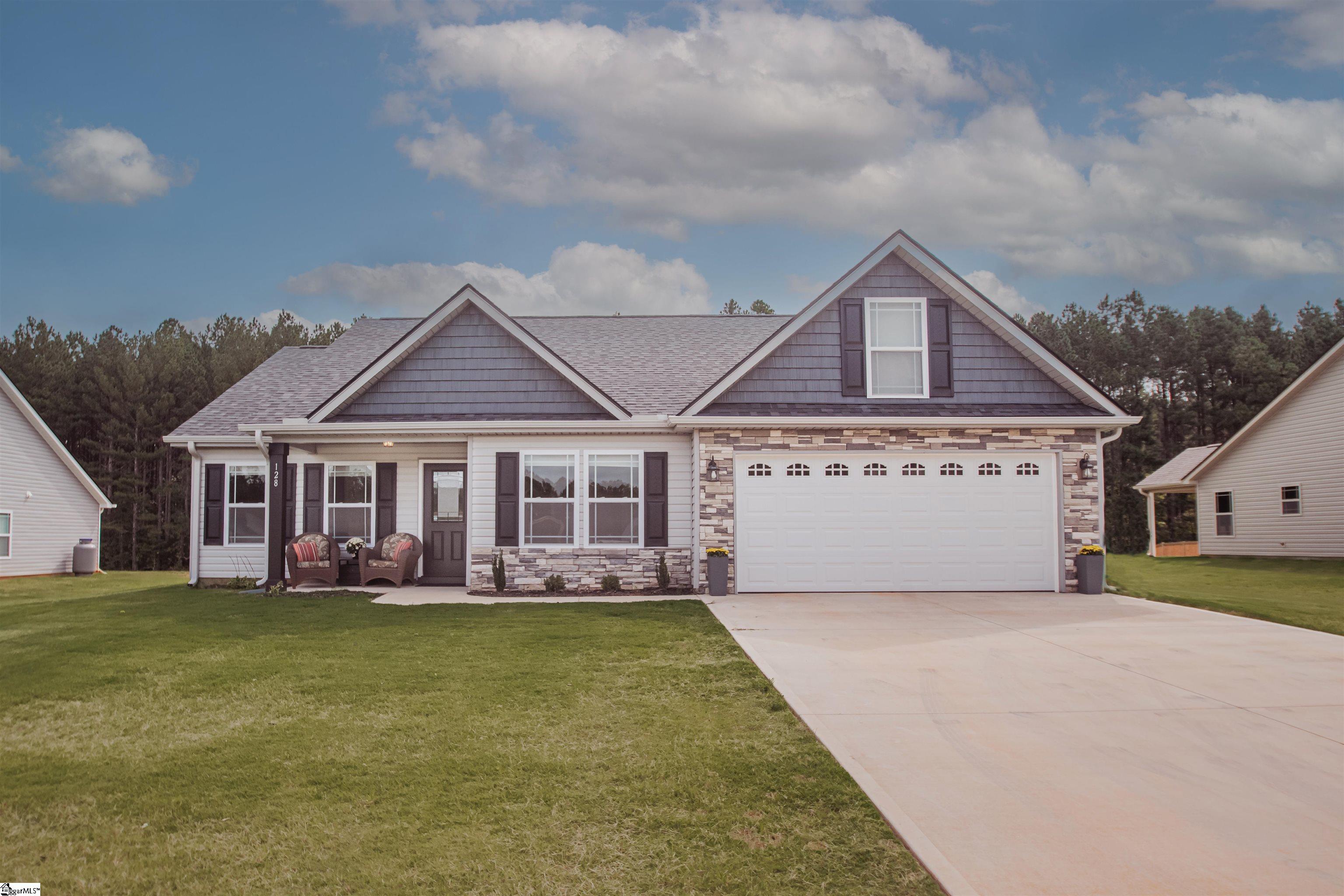128 Double Creek Drive, Gaffney, SC 29341