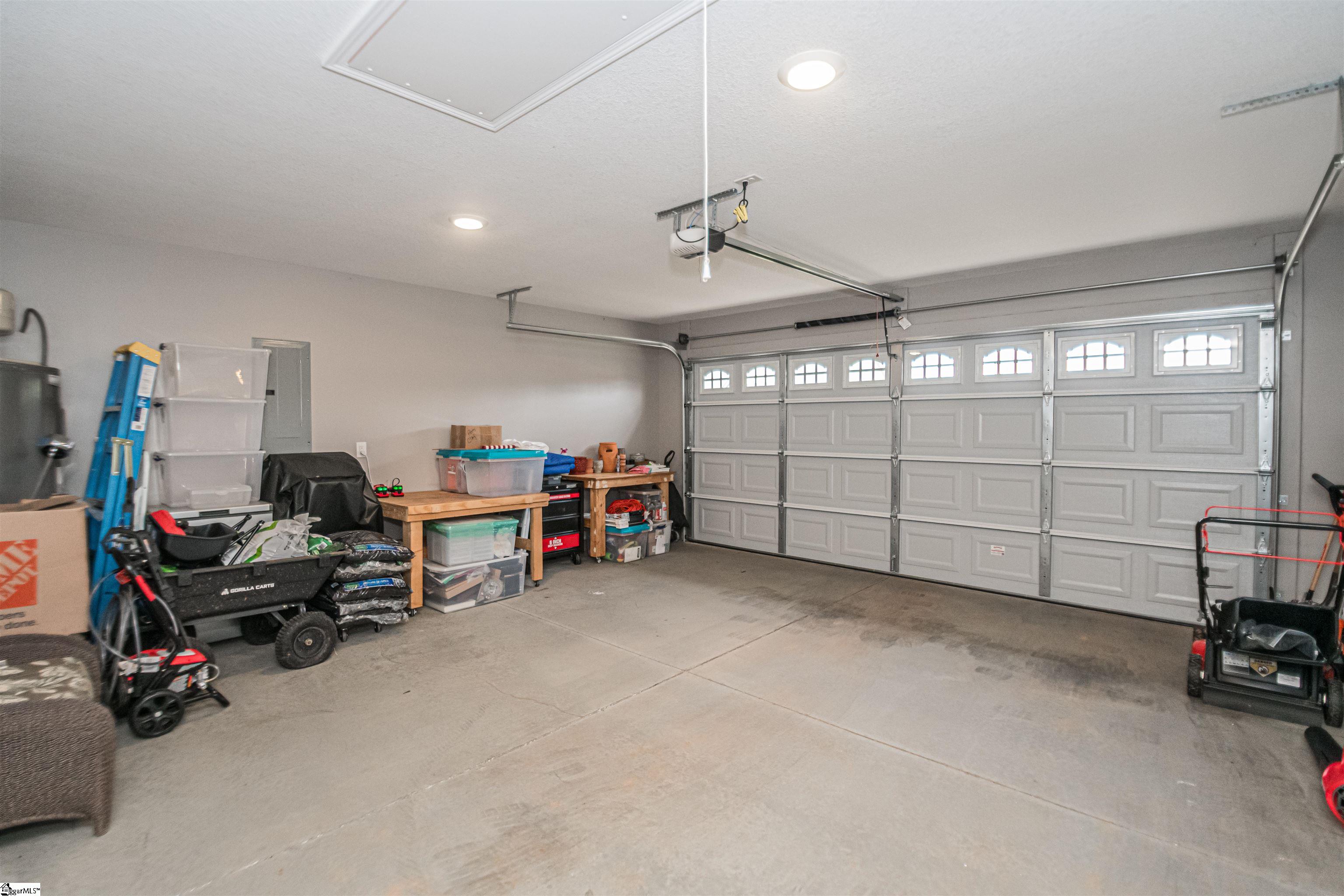 128 Double Creek Drive Gaffney, SC 29341