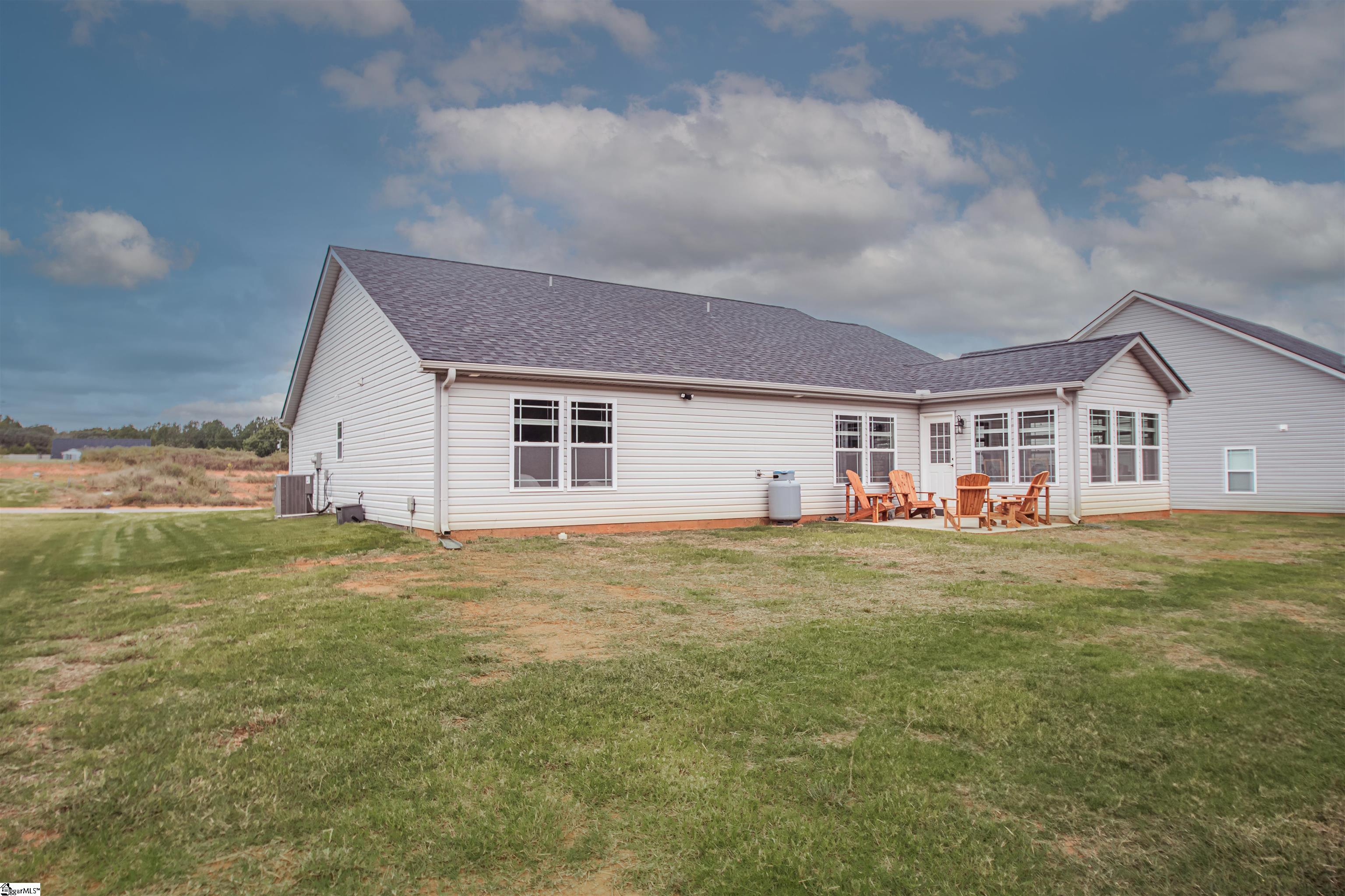 128 Double Creek Drive Gaffney, SC 29341