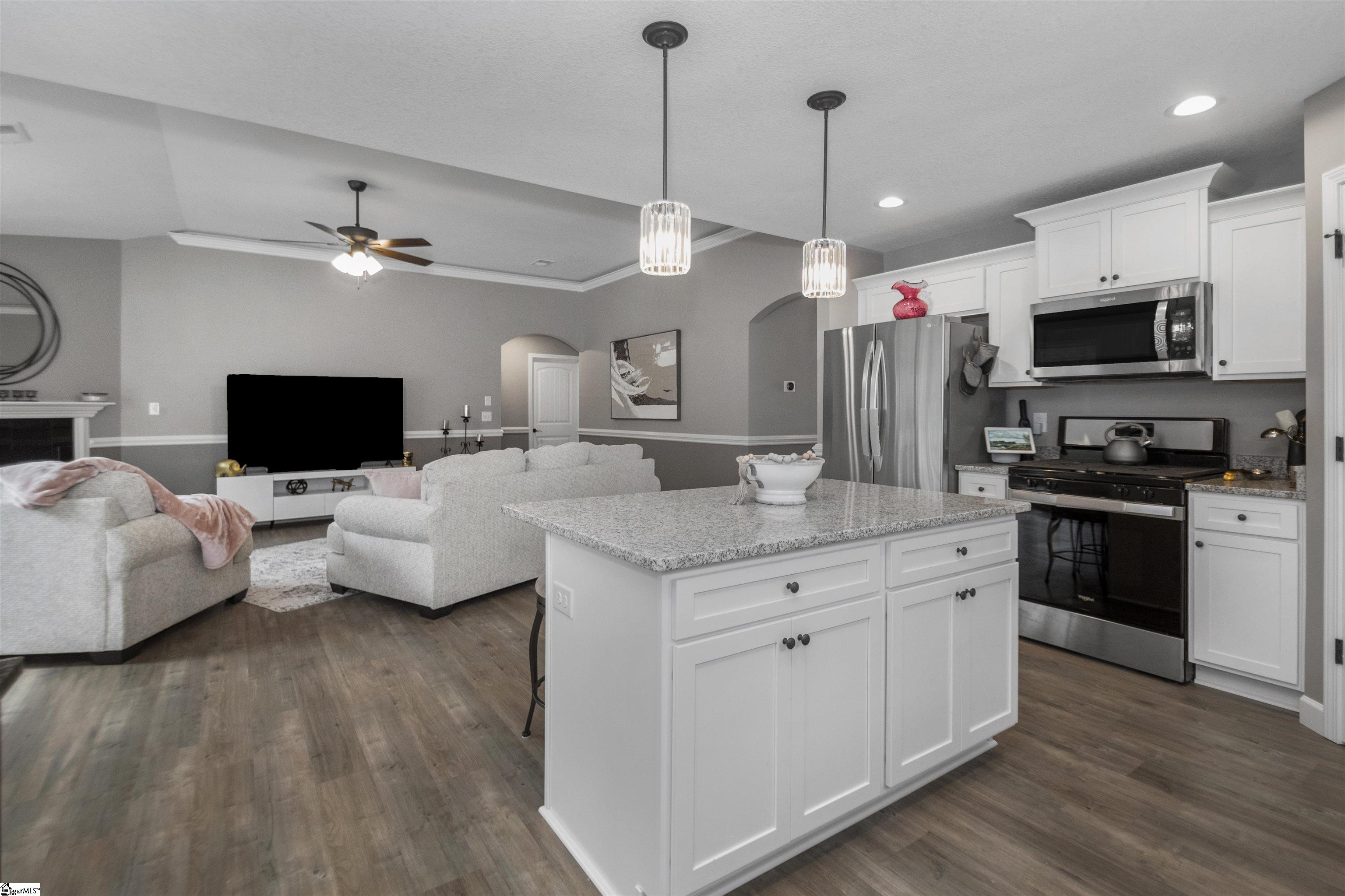 128 Double Creek Drive Gaffney, SC 29341