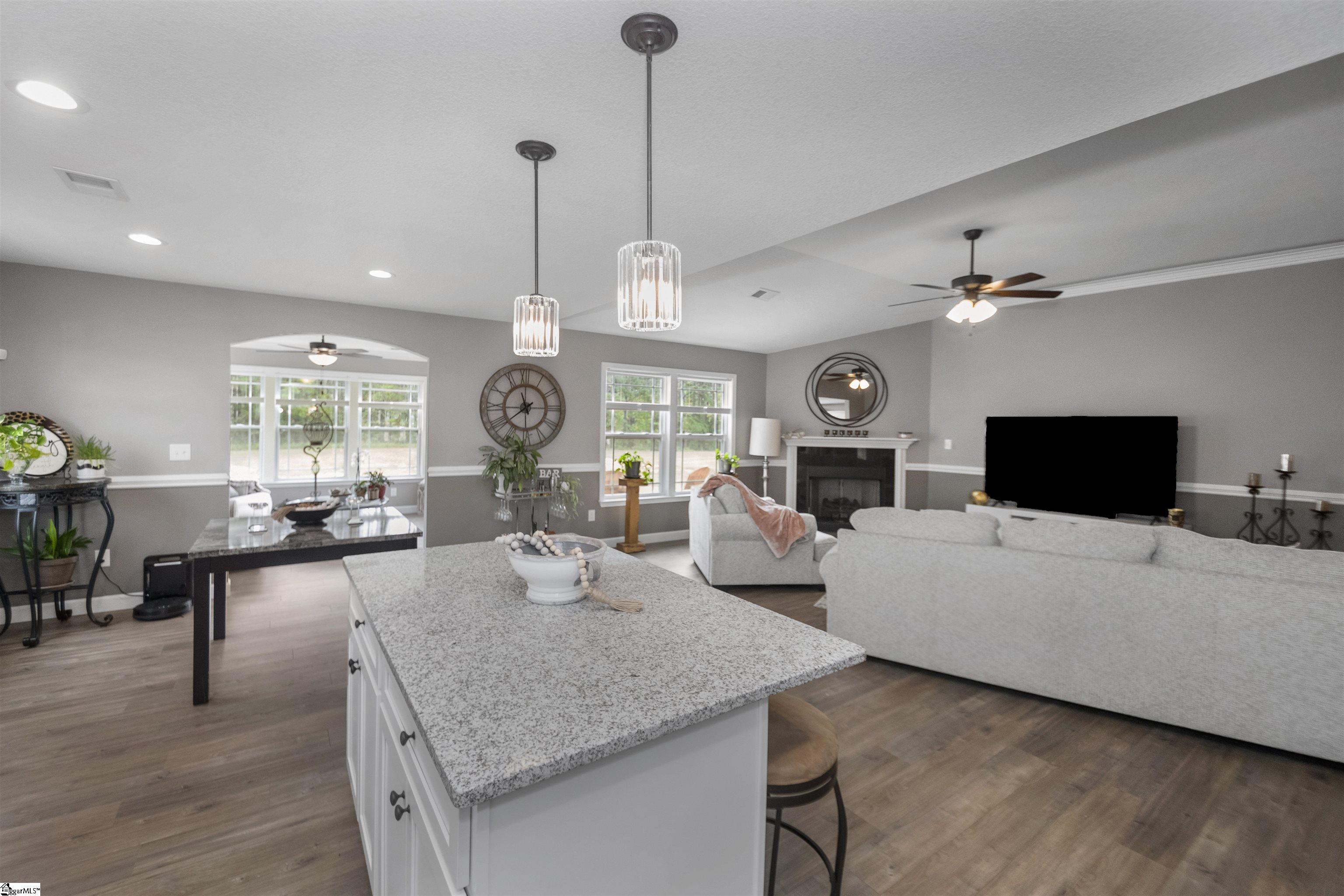 128 Double Creek Drive Gaffney, SC 29341
