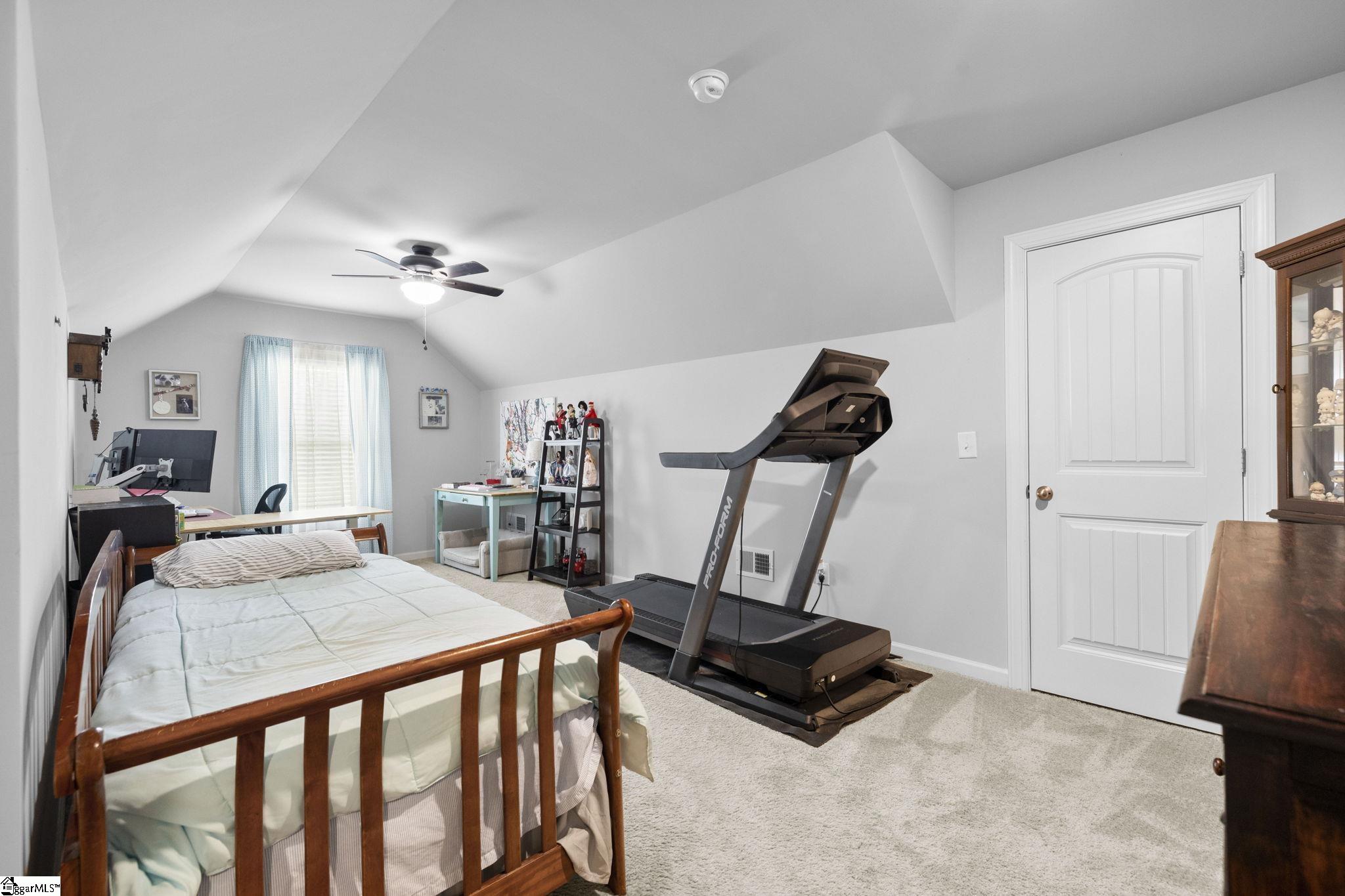 6 Pine Knott Drive Pelzer, SC 29669-9418