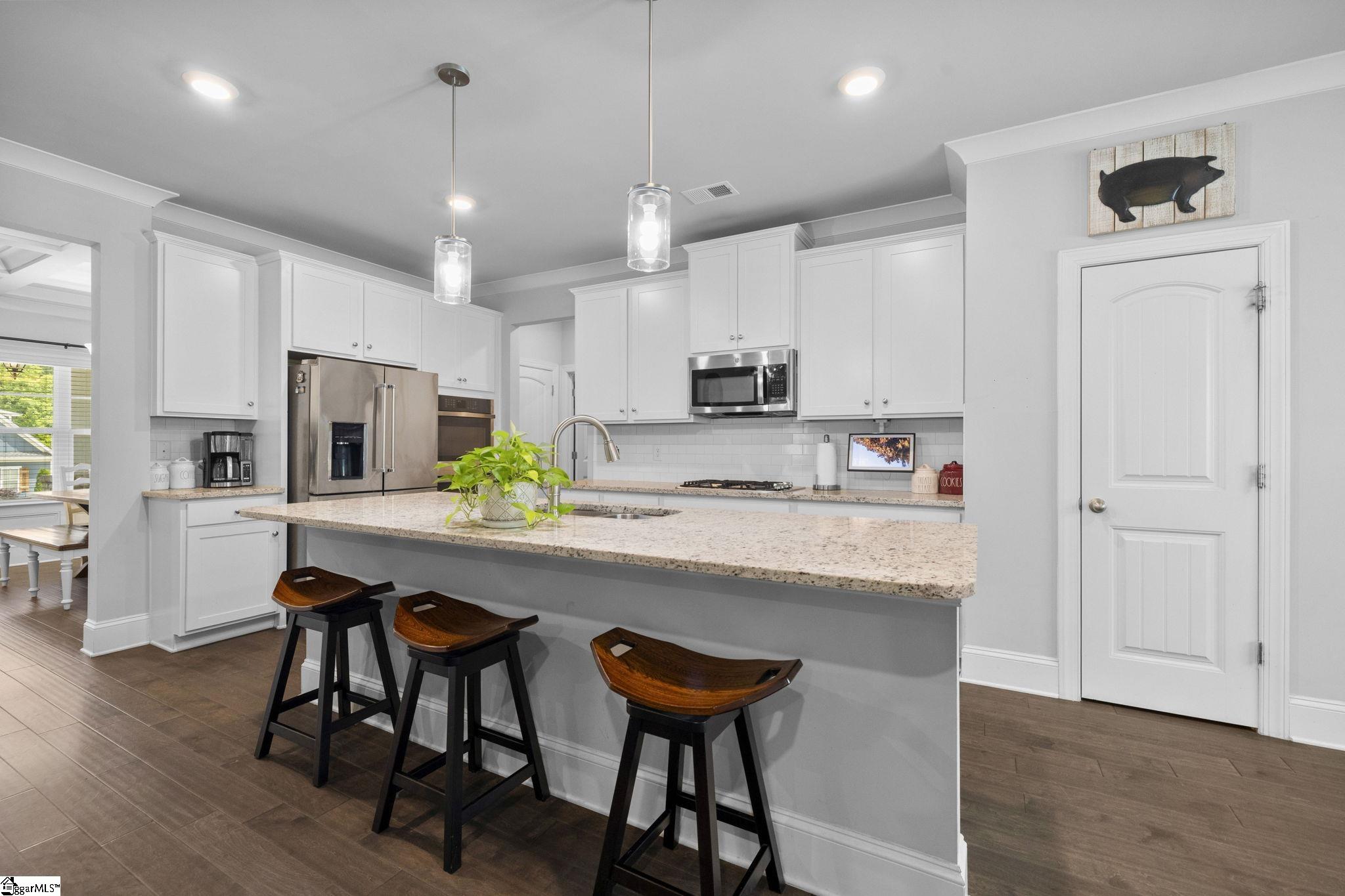 6 Pine Knott Drive Pelzer, SC 29669-9418