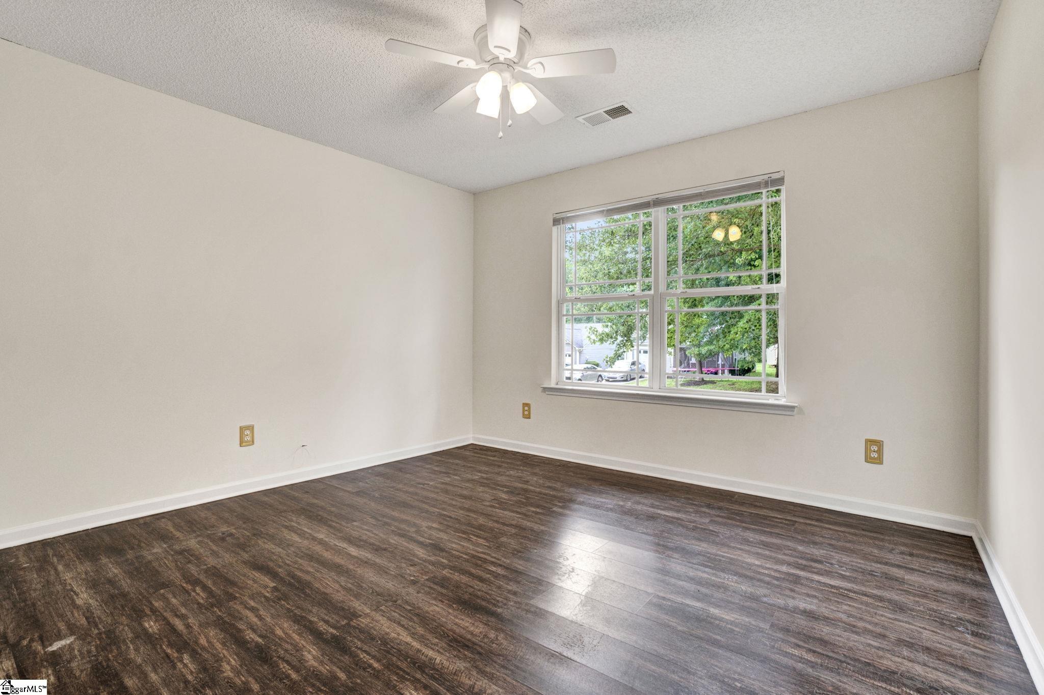 309 Wilmont Street Spartanburg, SC 29306
