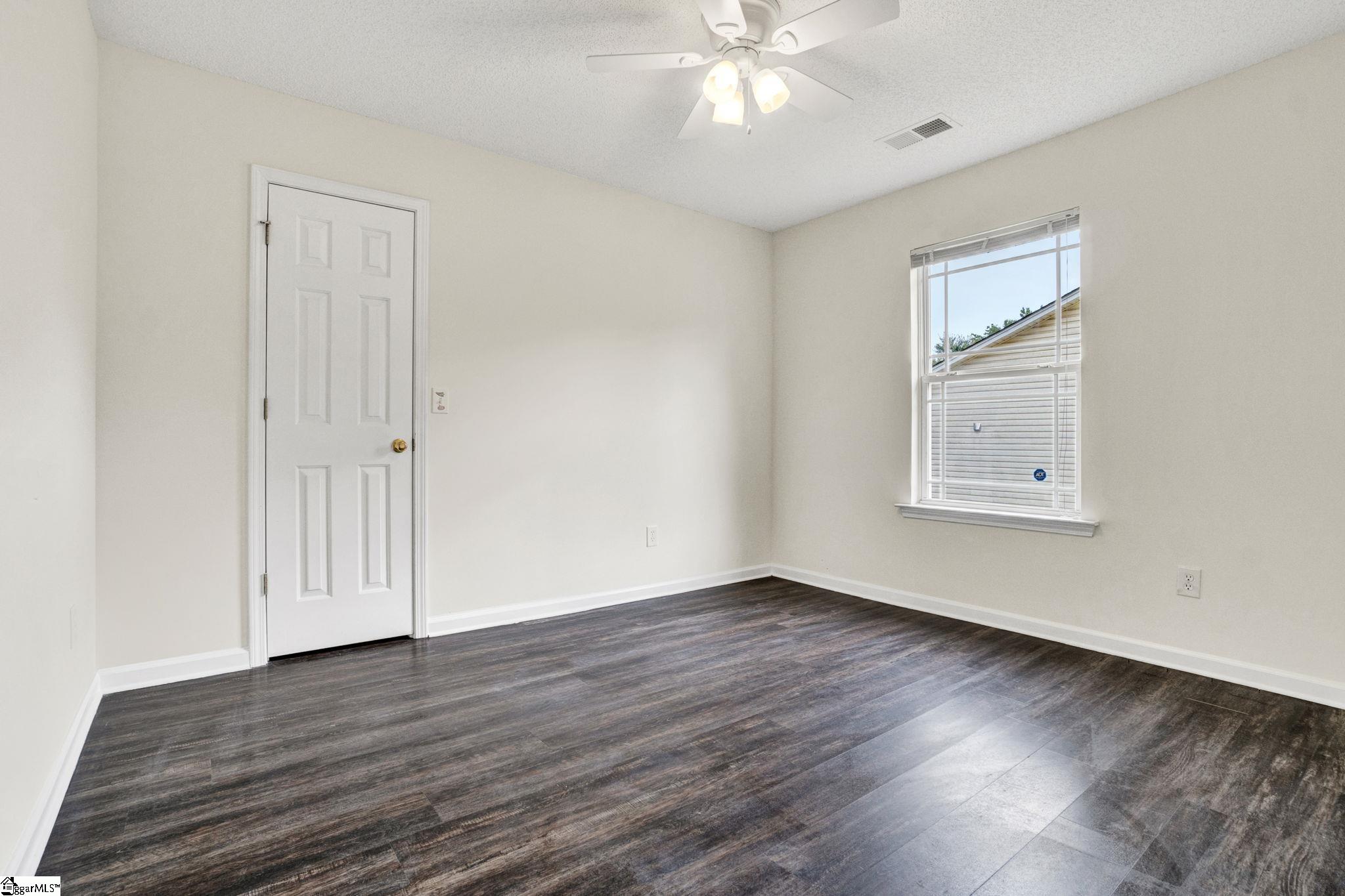 309 Wilmont Street Spartanburg, SC 29306