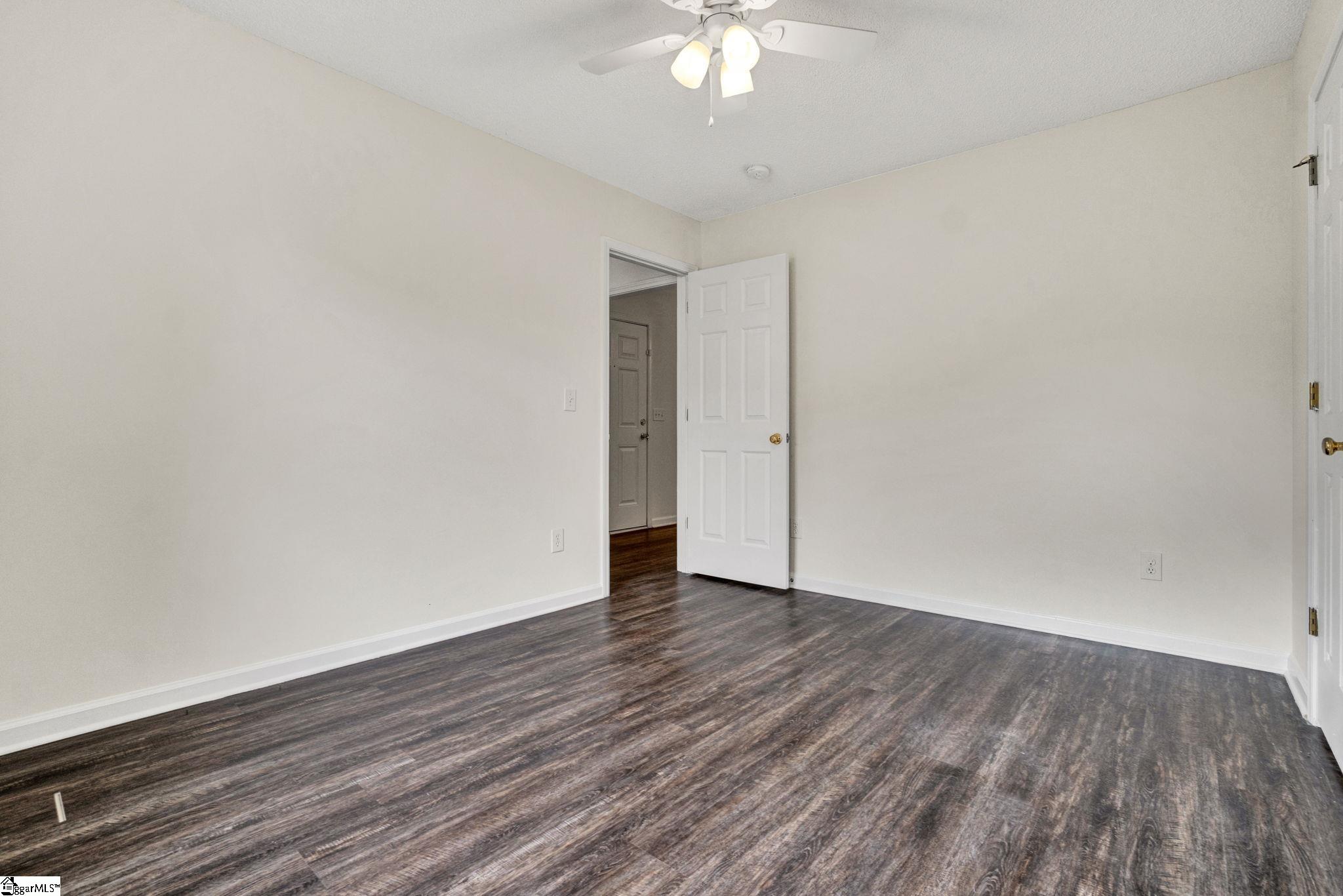 309 Wilmont Street Spartanburg, SC 29306