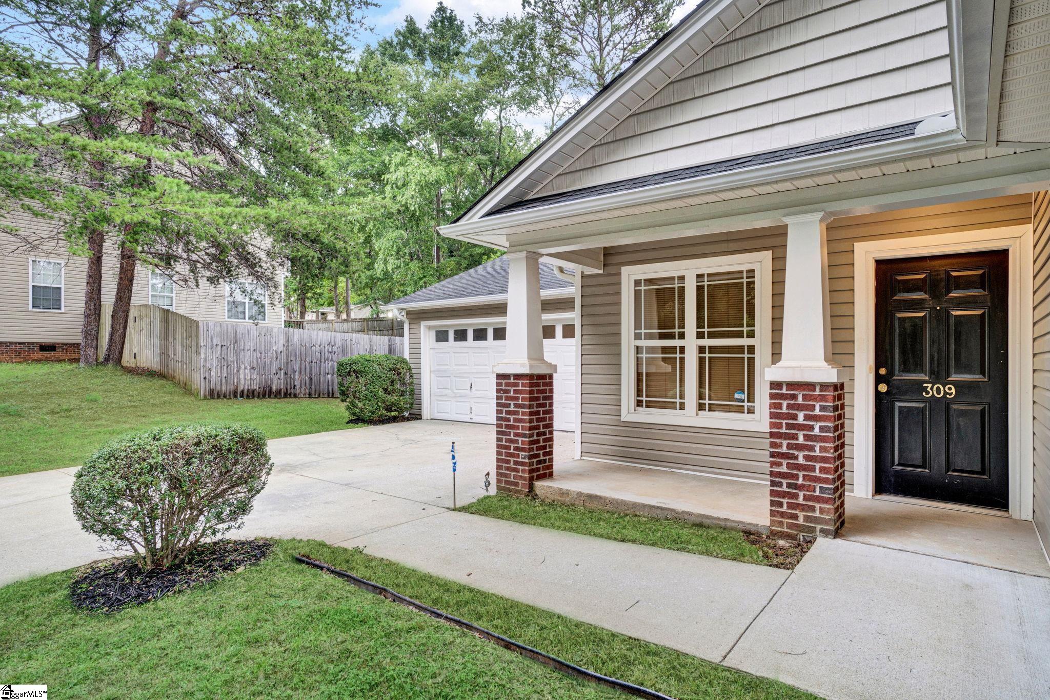 309 Wilmont Street Spartanburg, SC 29306