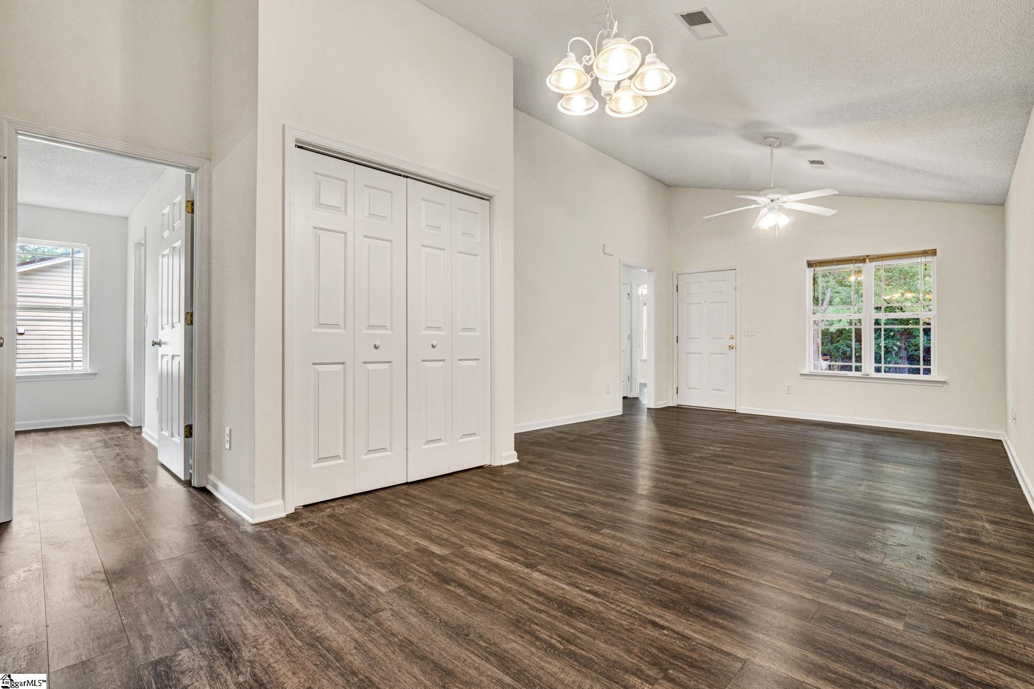 309 Wilmont Street Spartanburg, SC 29306