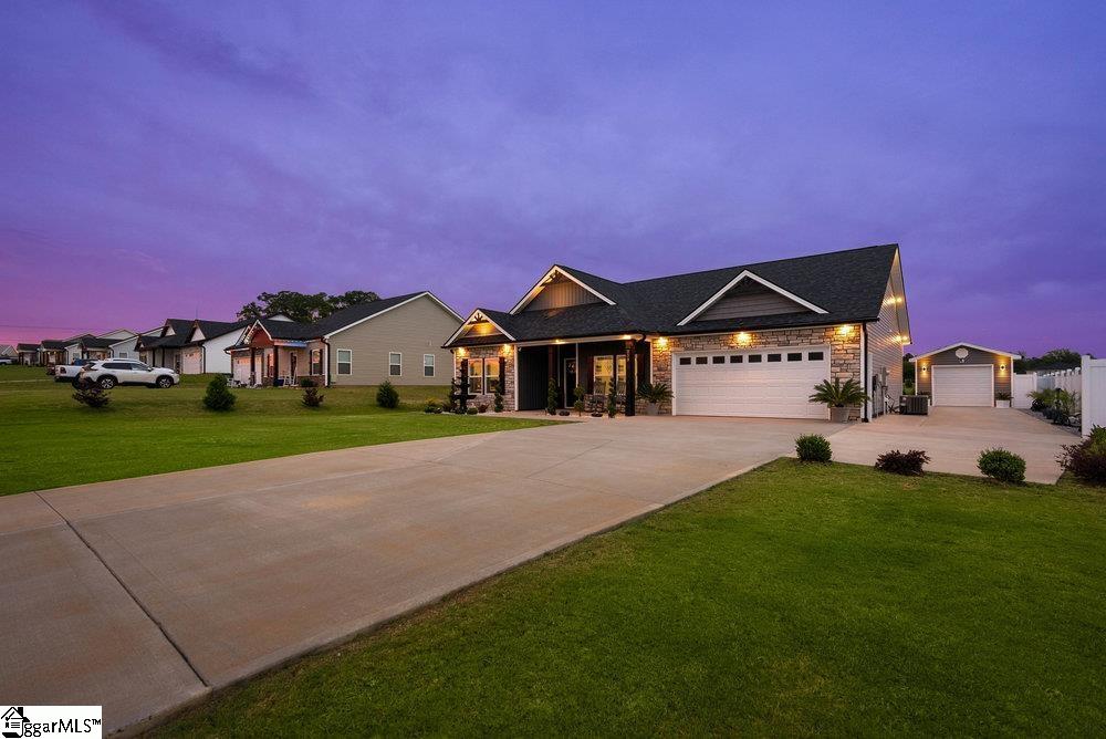 223 R C Thompson Road Chesnee, SC 29323