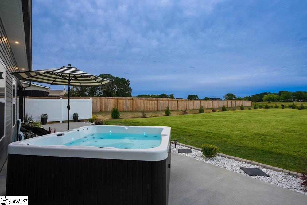 223 R C Thompson Road Chesnee, SC 29323