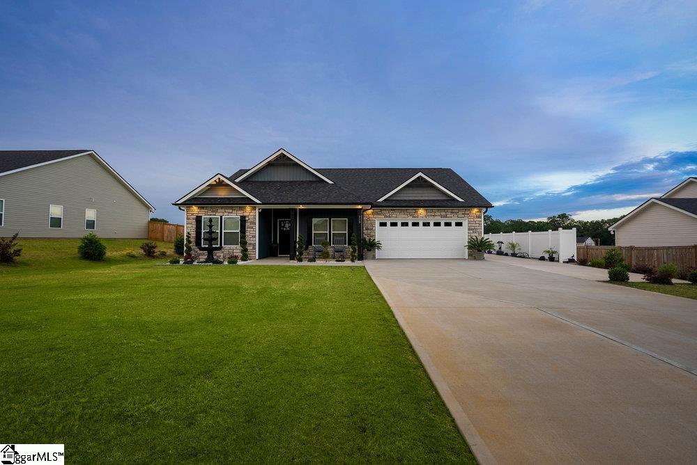 223 R C Thompson Road Chesnee, SC 29323