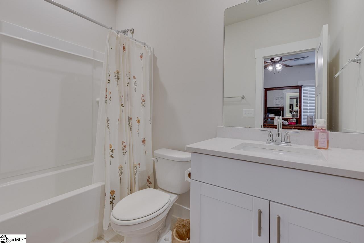 208 Roderick Lane Greenville, SC 29605