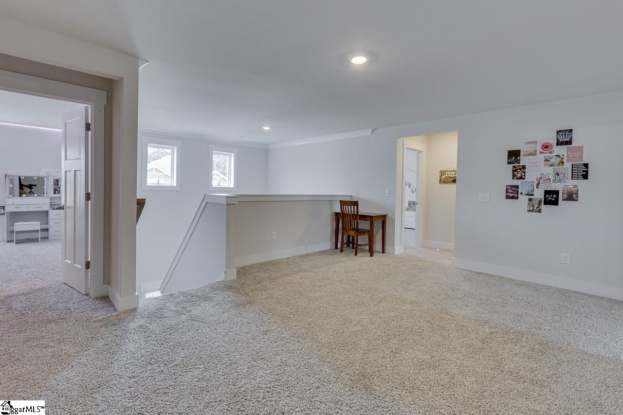 208 Roderick Lane Greenville, SC 29605