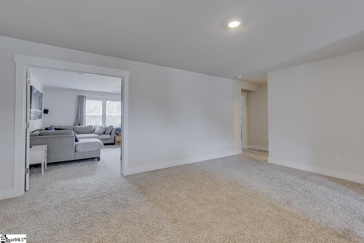 208 Roderick Lane Greenville, SC 29605