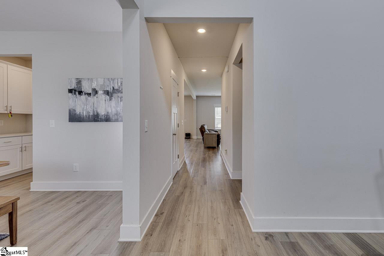 208 Roderick Lane Greenville, SC 29605