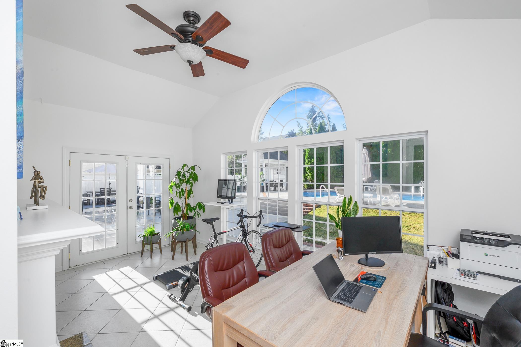 604 Buttermilk Court Simpsonville, SC 29681