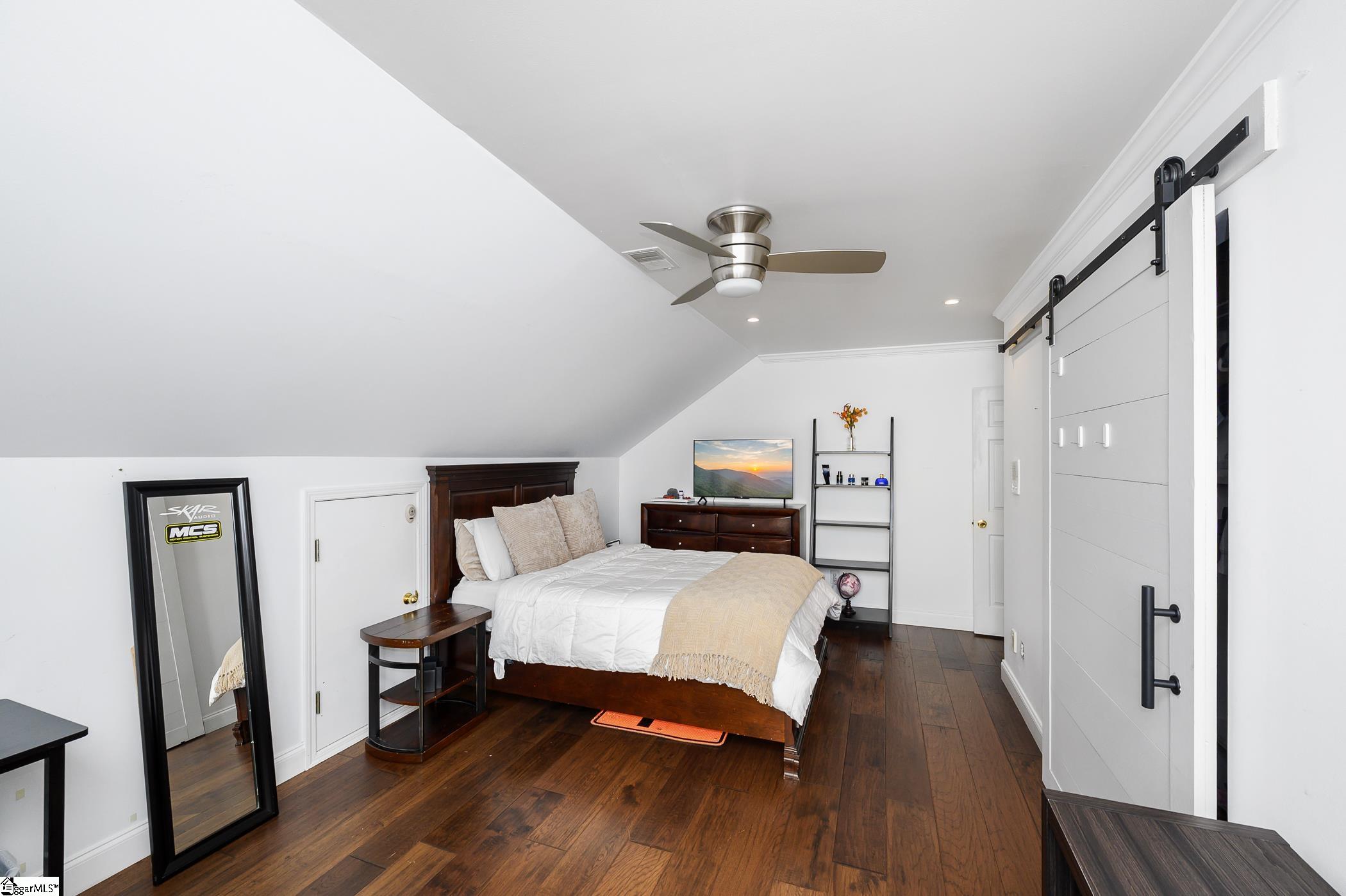 604 Buttermilk Court Simpsonville, SC 29681