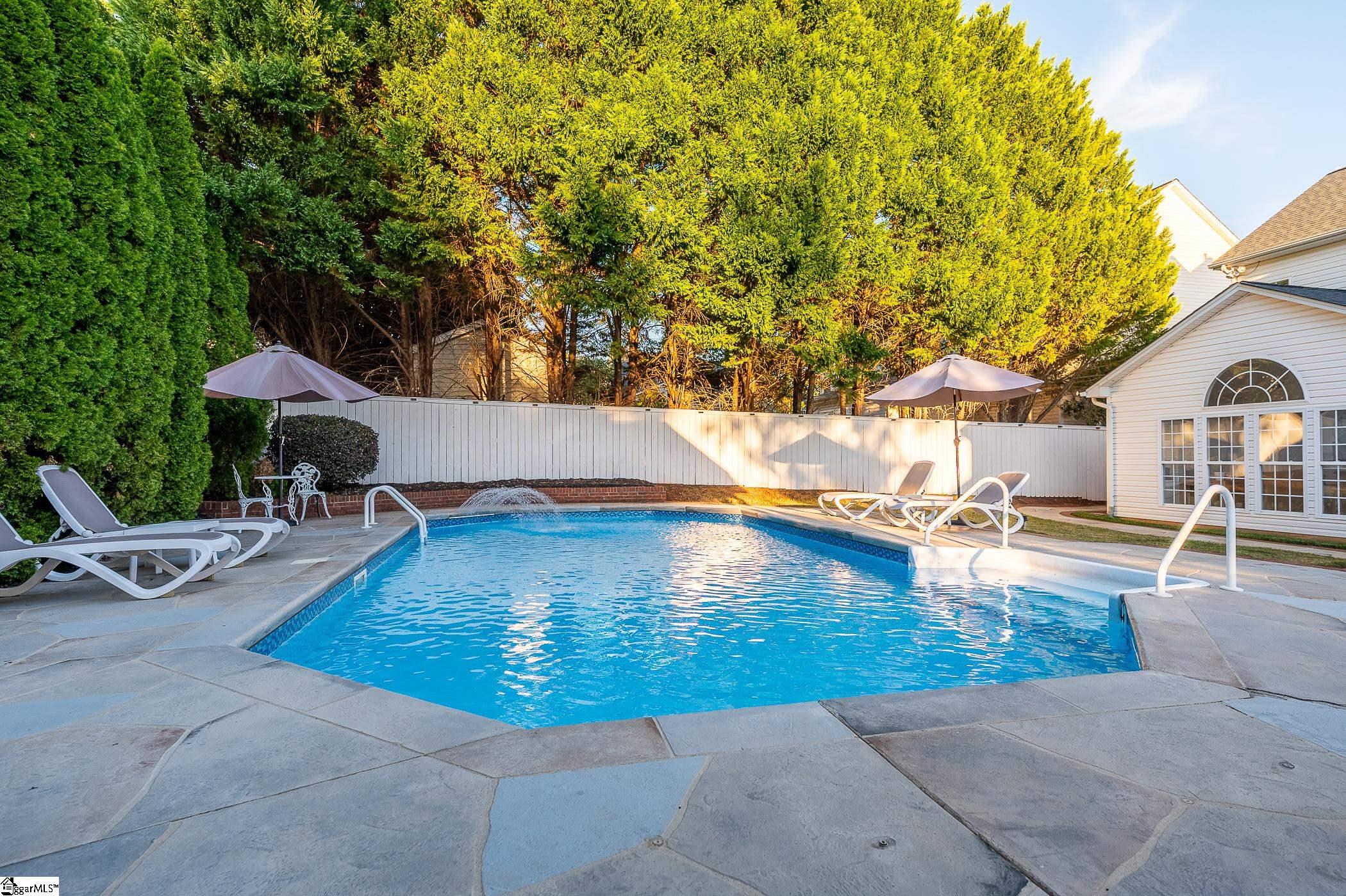 604 Buttermilk Court Simpsonville, SC 29681