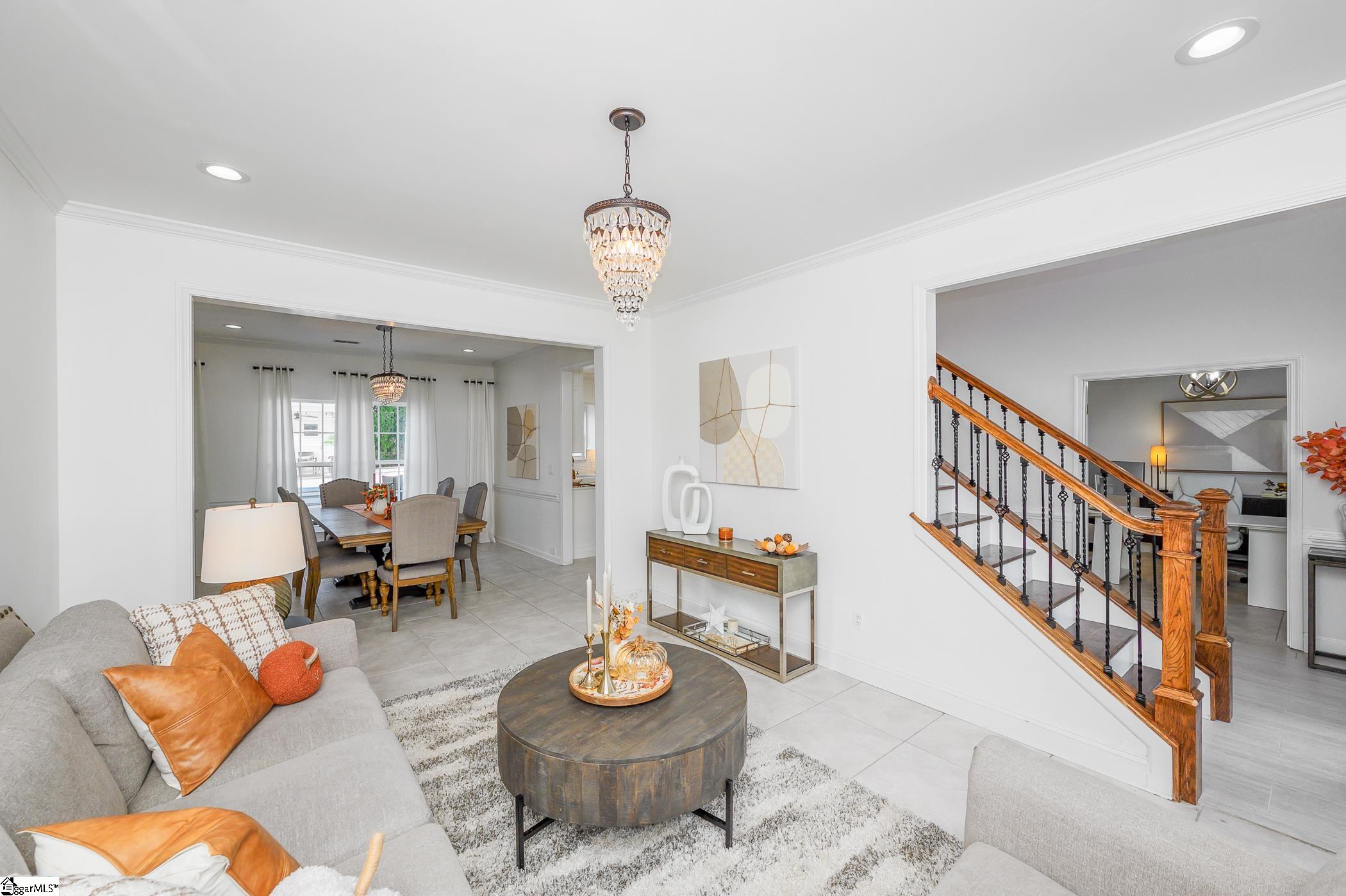 604 Buttermilk Court Simpsonville, SC 29681