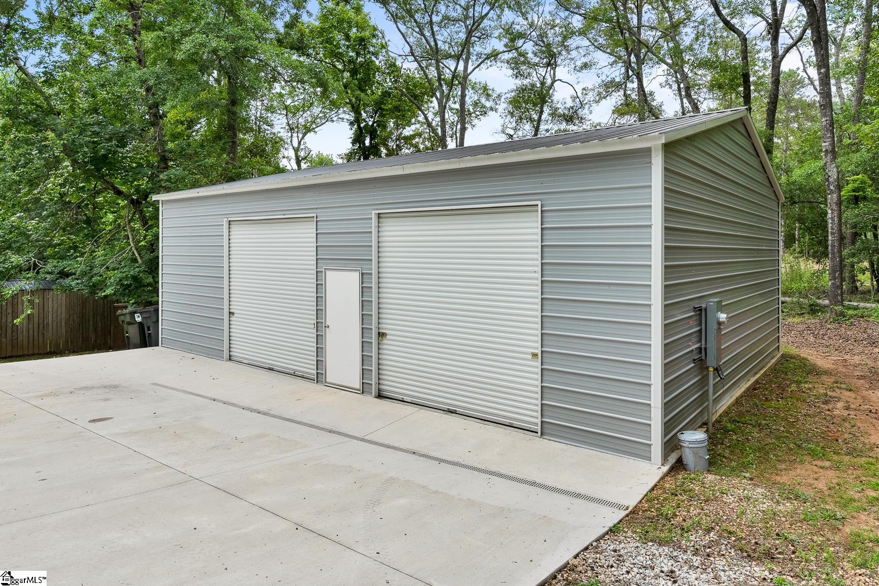 162 Cleveland Road Honea Path, SC 29654-9116